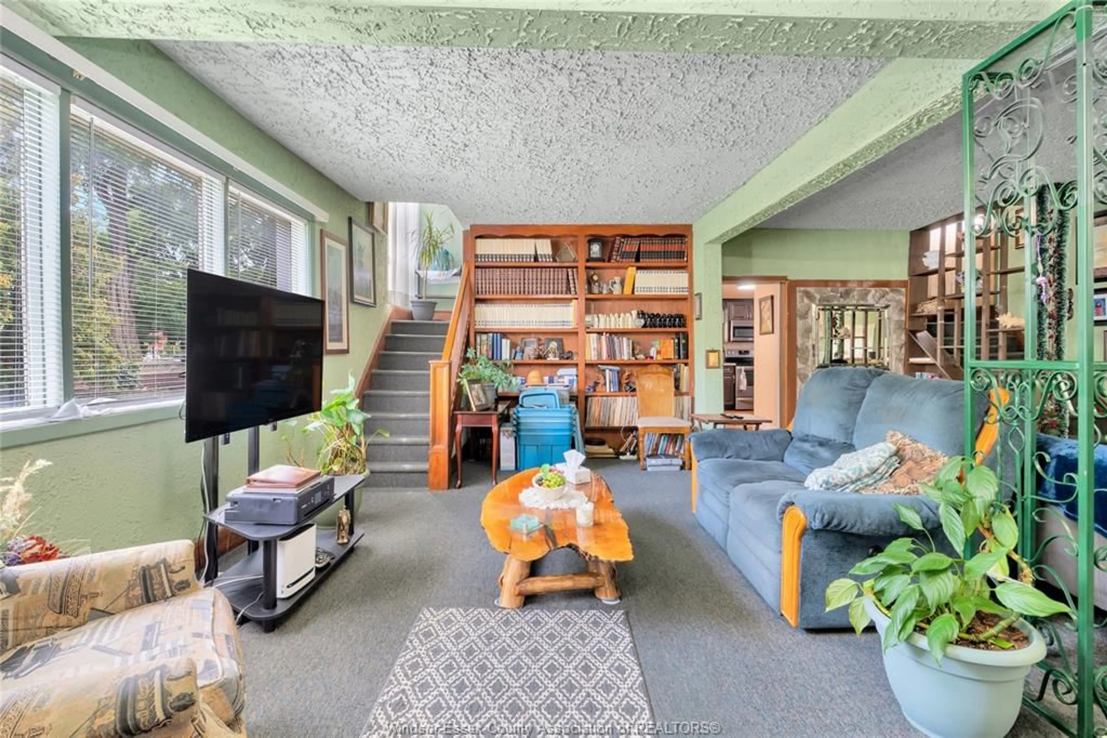 Living room with furniture, unknown for 1019 WINDSOR, Windsor Ontario N9A 1K3