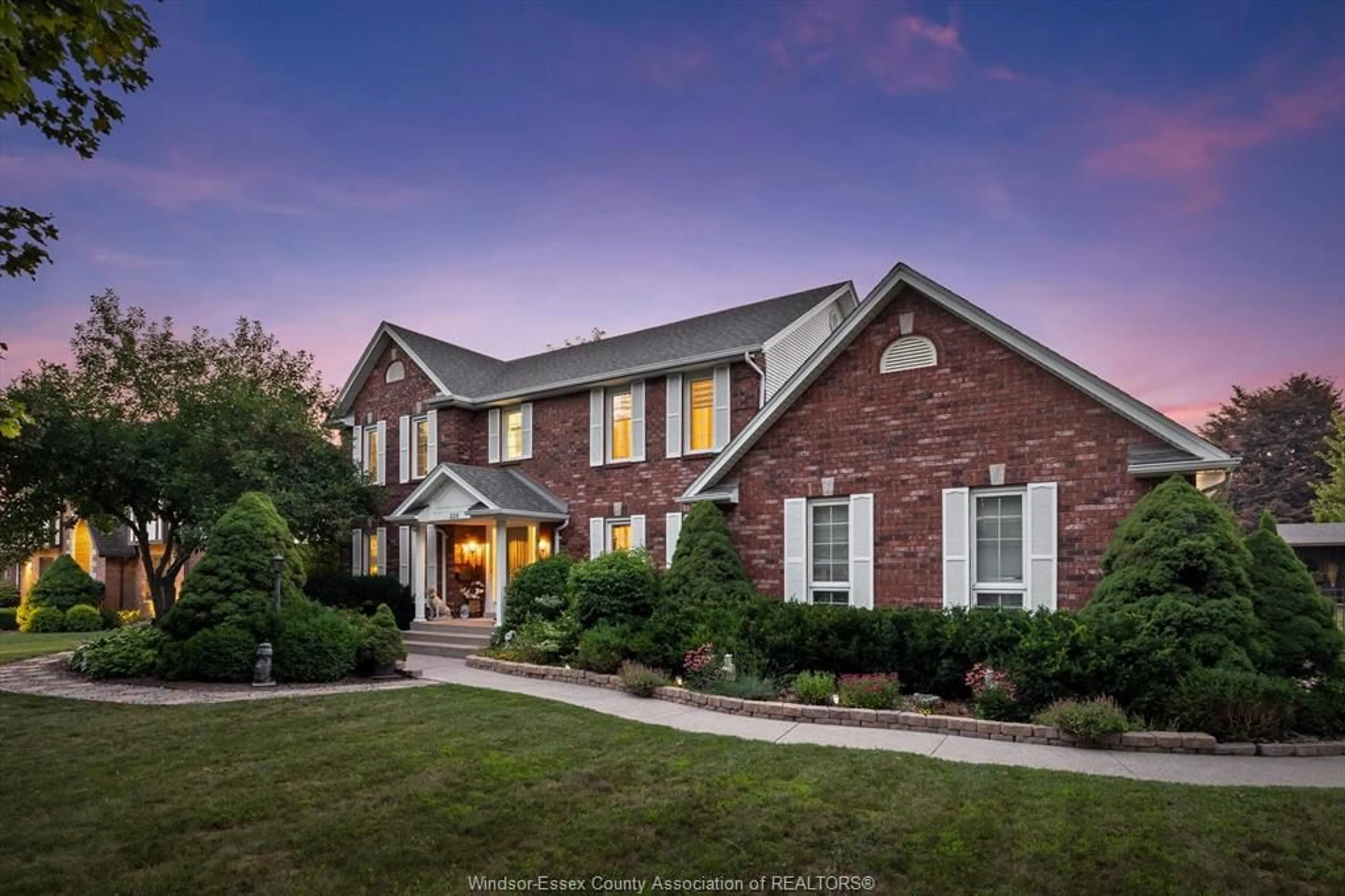 Home with brick exterior material, street for 226 TURNER Cres, Amherstburg Ontario N9Y 3T3