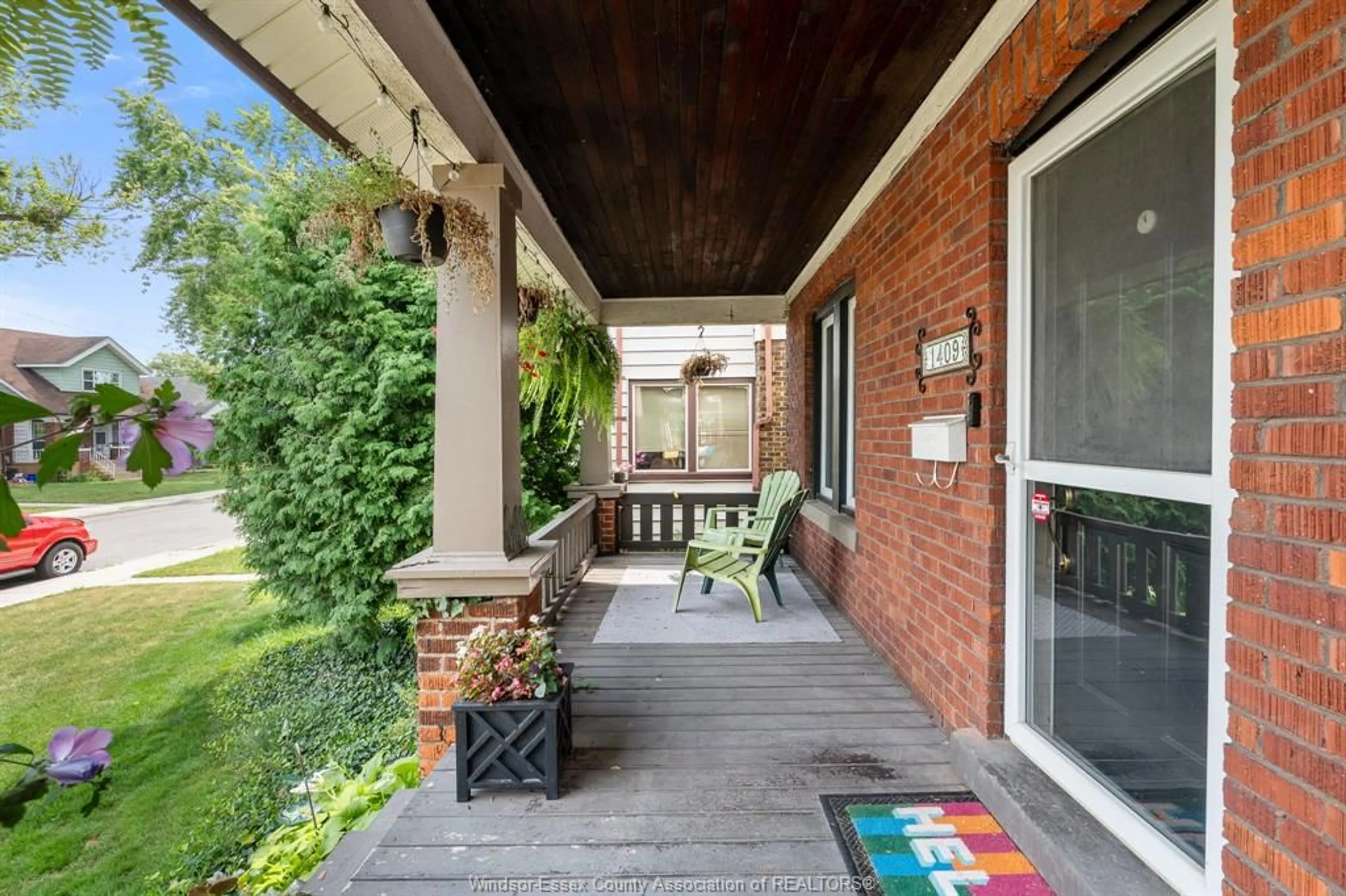 Patio, street for 1409 MARENTETTE Ave, Windsor Ontario N9X 4E2
