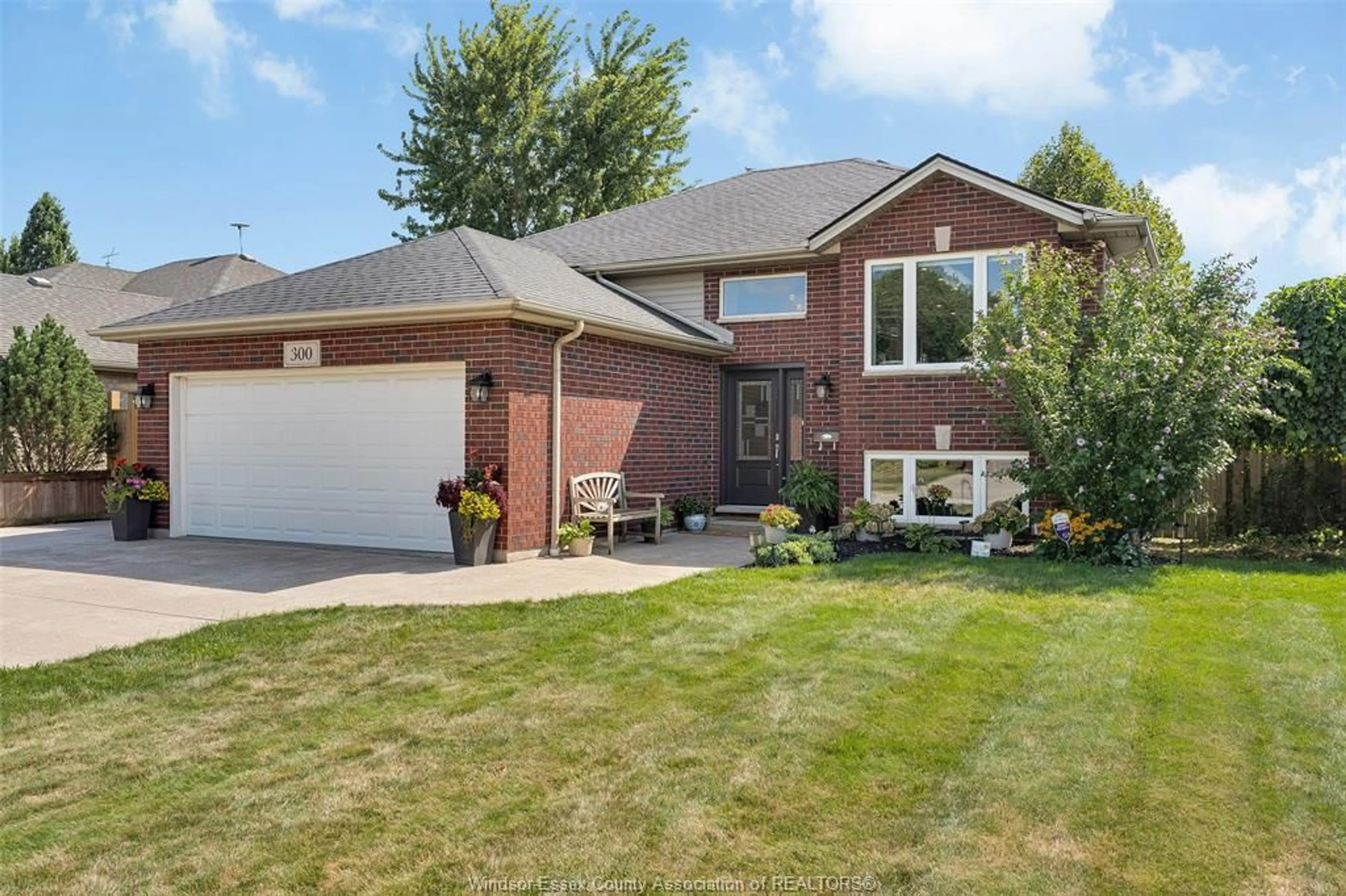 Home with brick exterior material, street for 300 JOLLY Ave, Sandwich West Ontario N9J 3T2