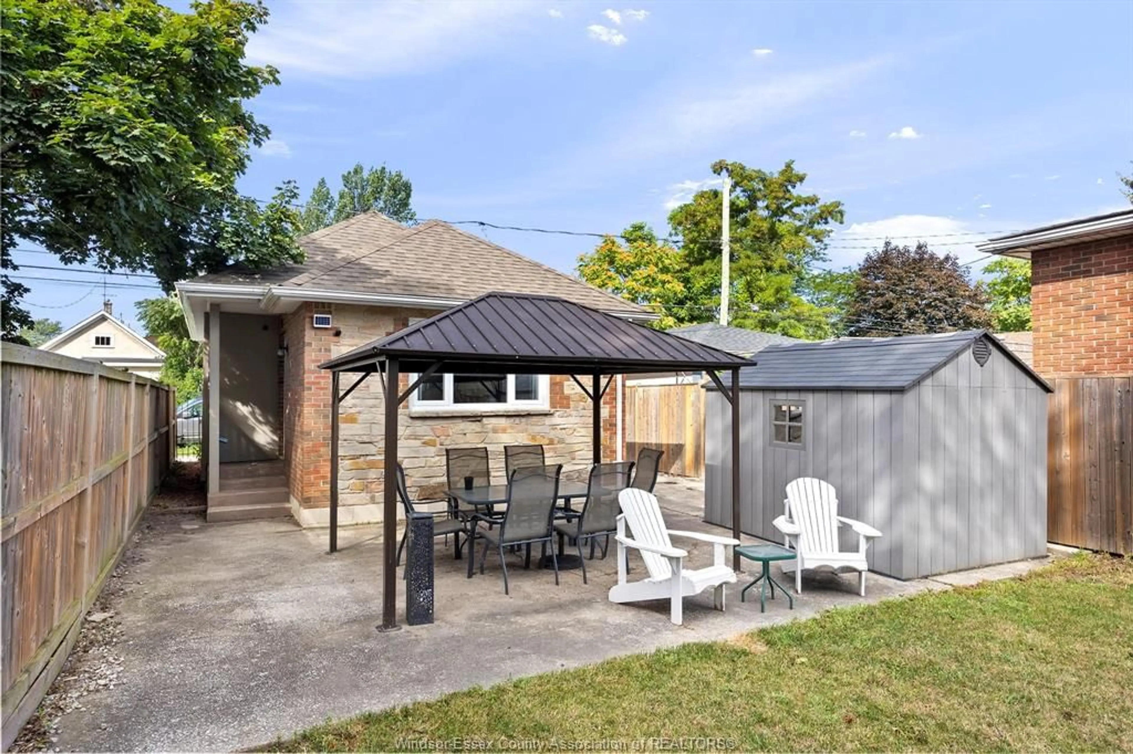Patio, street for 1555 Gladstone, Windsor Ontario N8X 1Z3