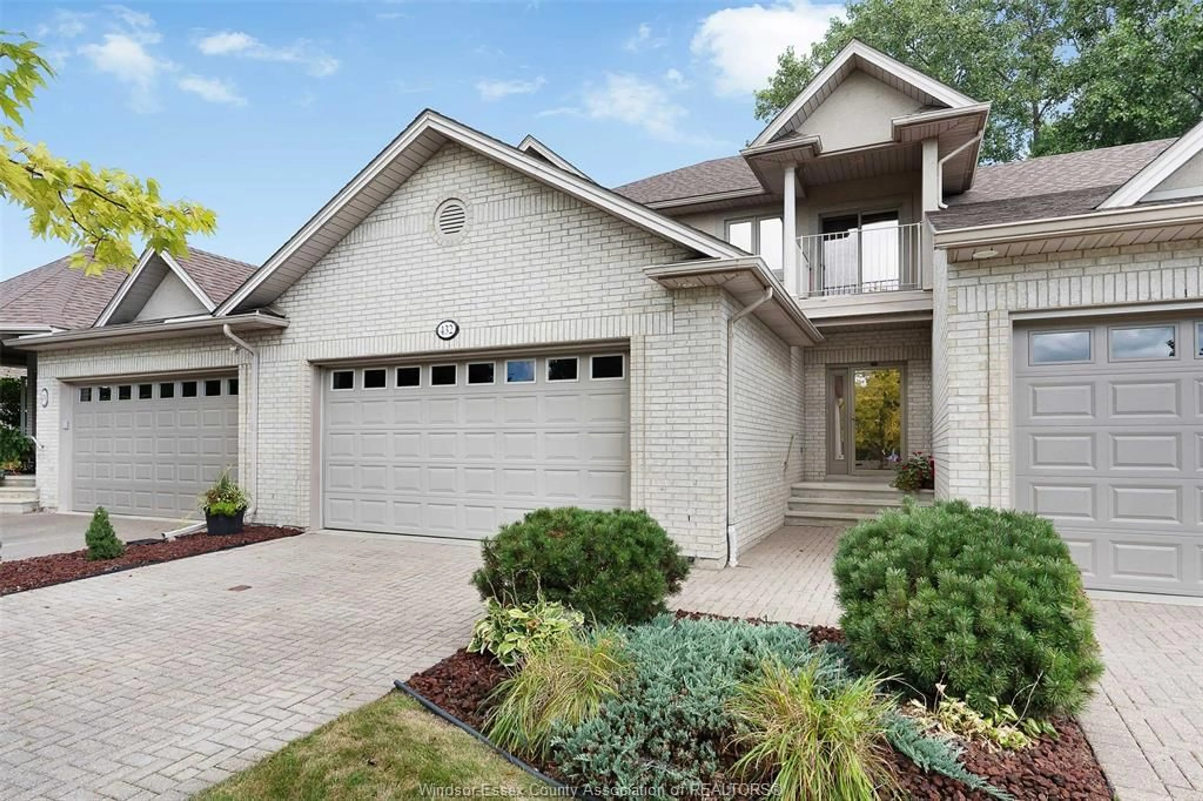 Home with brick exterior material, street for 432 VANDERBILT, Windsor Ontario N8P 1R6
