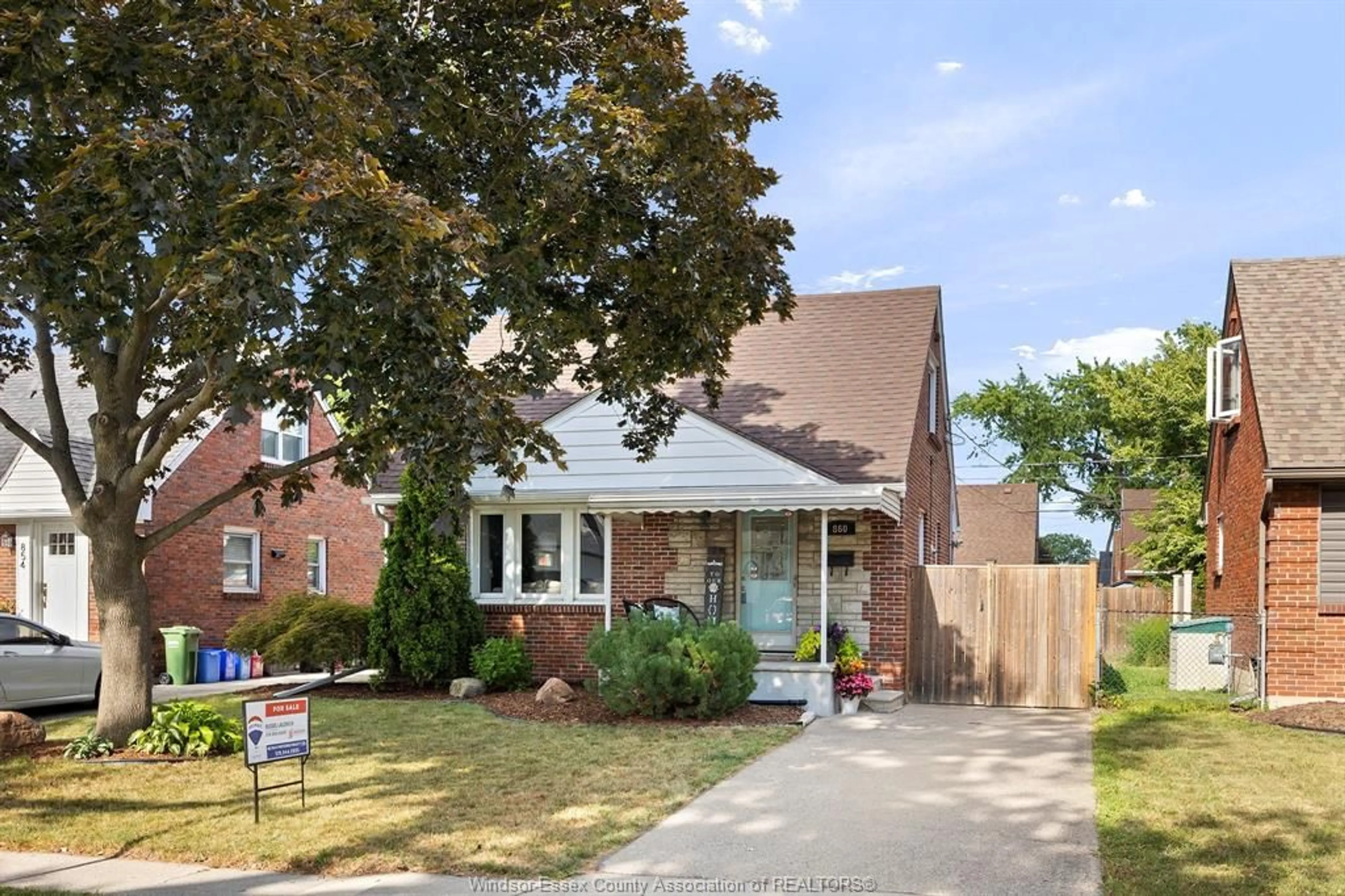 Home with brick exterior material, street for 860 VILLAIRE Ave, Windsor Ontario N8S 2J4