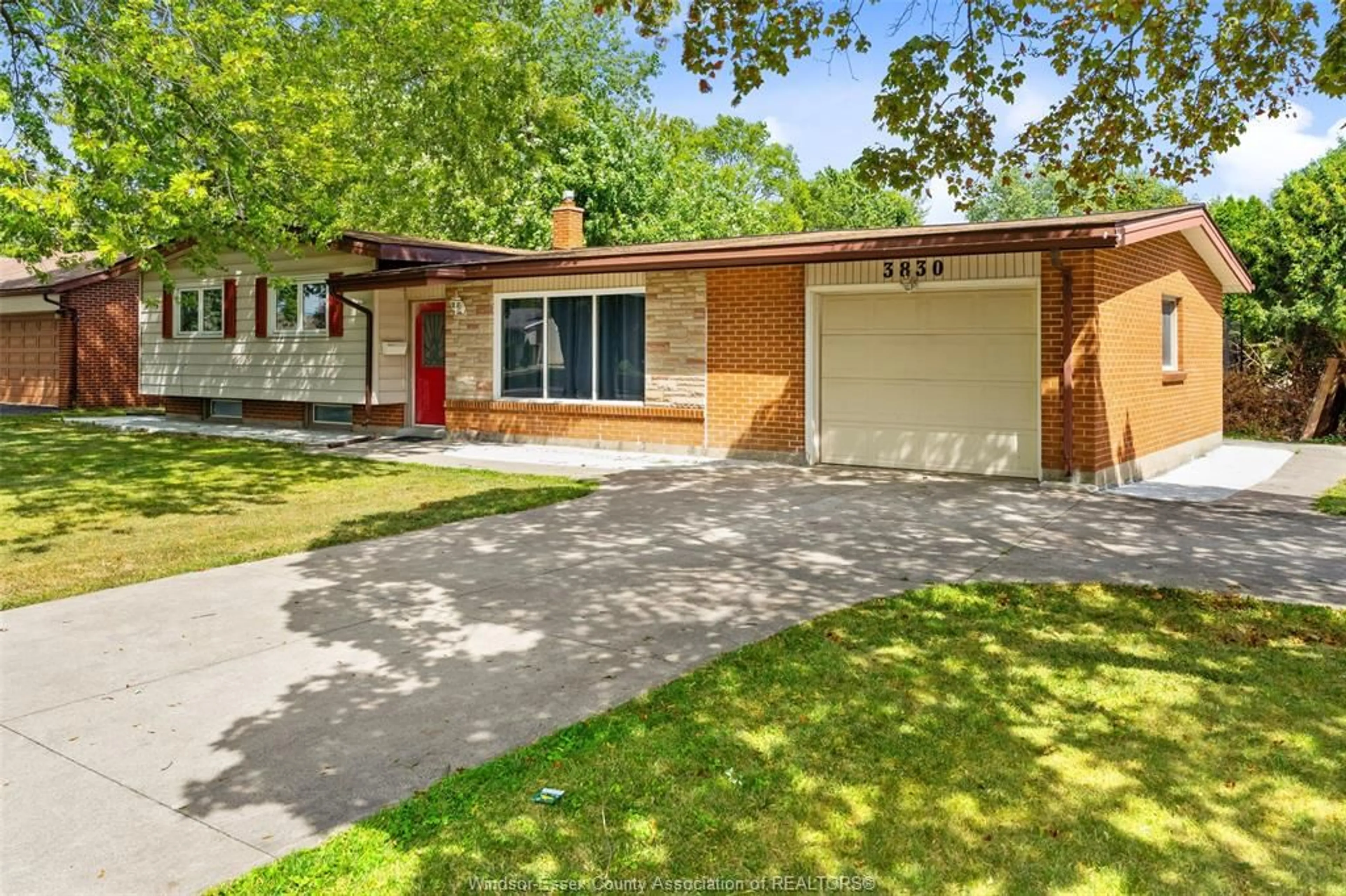 Home with brick exterior material, street for 3830 HOLBURN, Windsor Ontario N9G 1R9