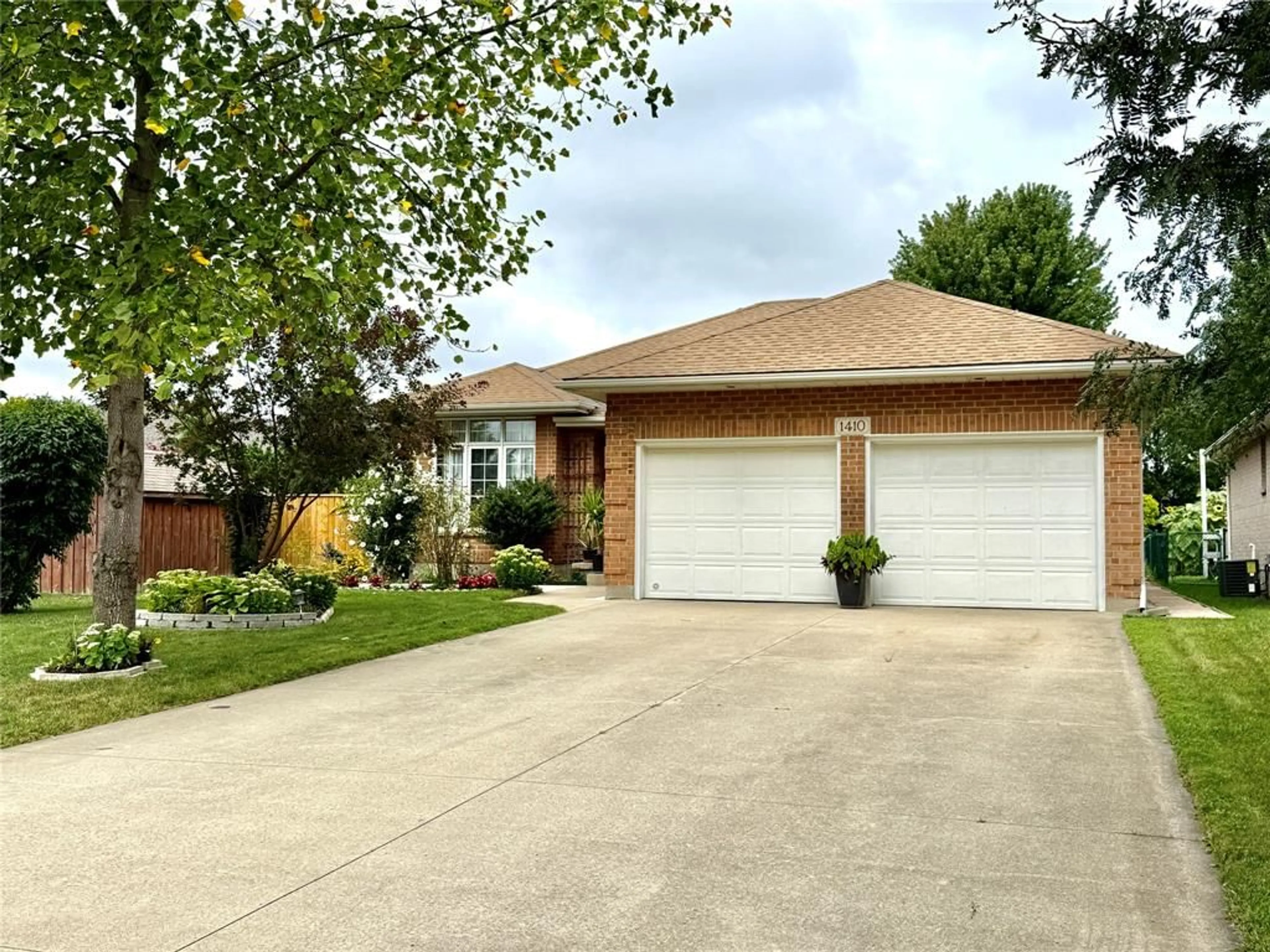 Home with brick exterior material, street for 1410 DAVID BOLDUC St, Sarnia Ontario N7W 1C3
