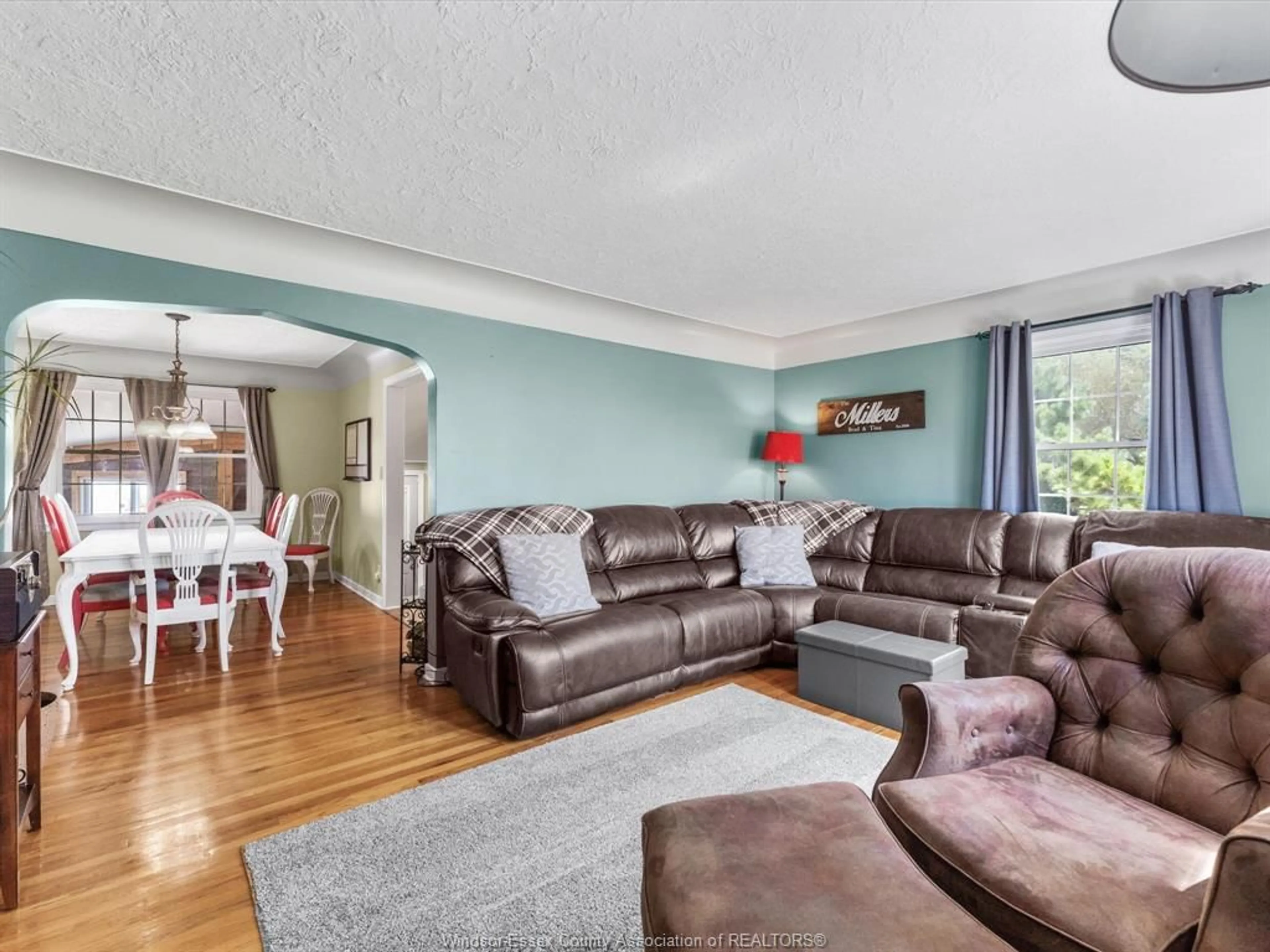 Living room with furniture, unknown for 343 County Rd 14, Gosfield North Ontario N0R 1B0