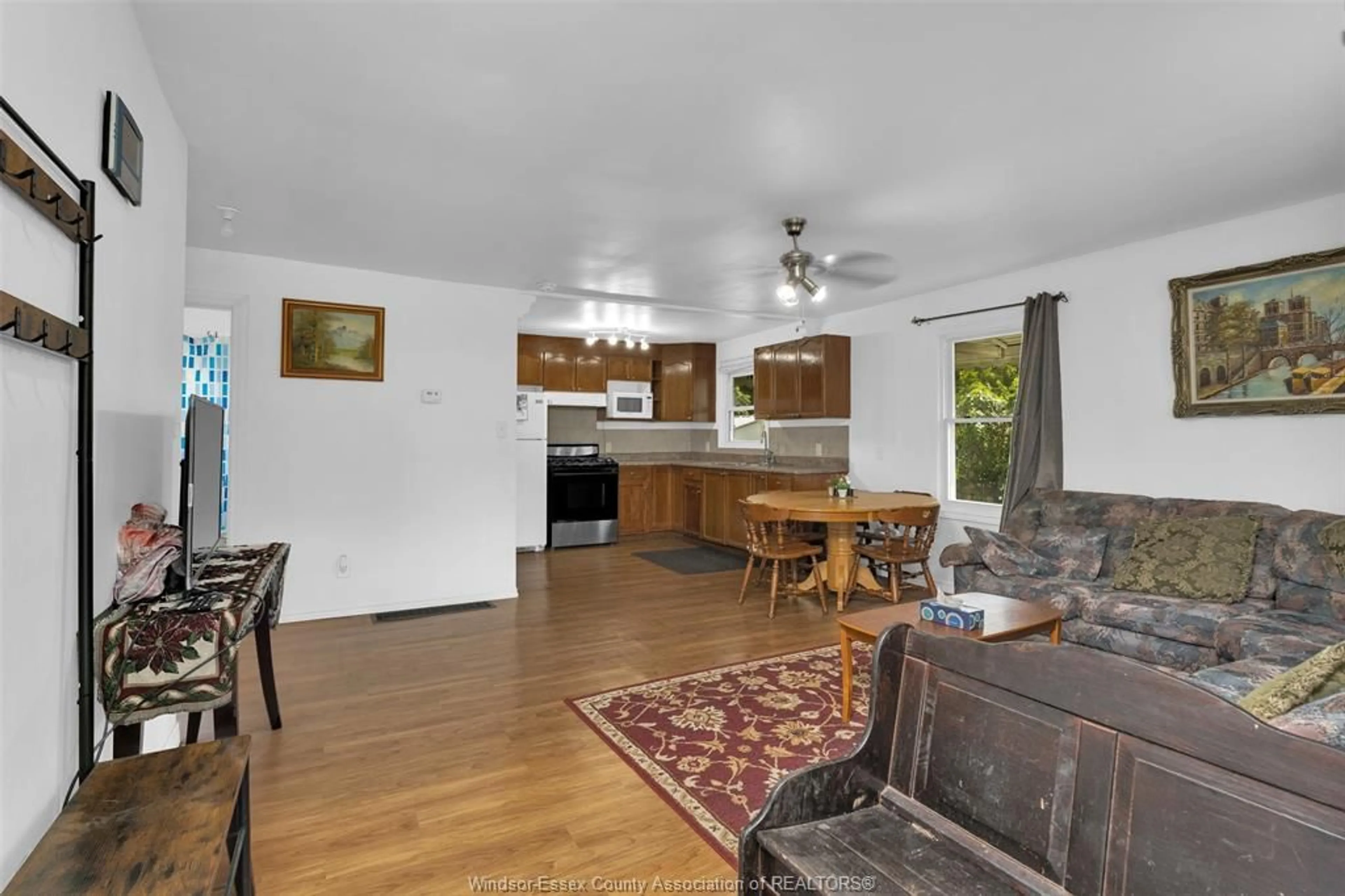 Open concept kitchen, unknown for 3597 BLOOMFIELD, Windsor Ontario N9C 1V9