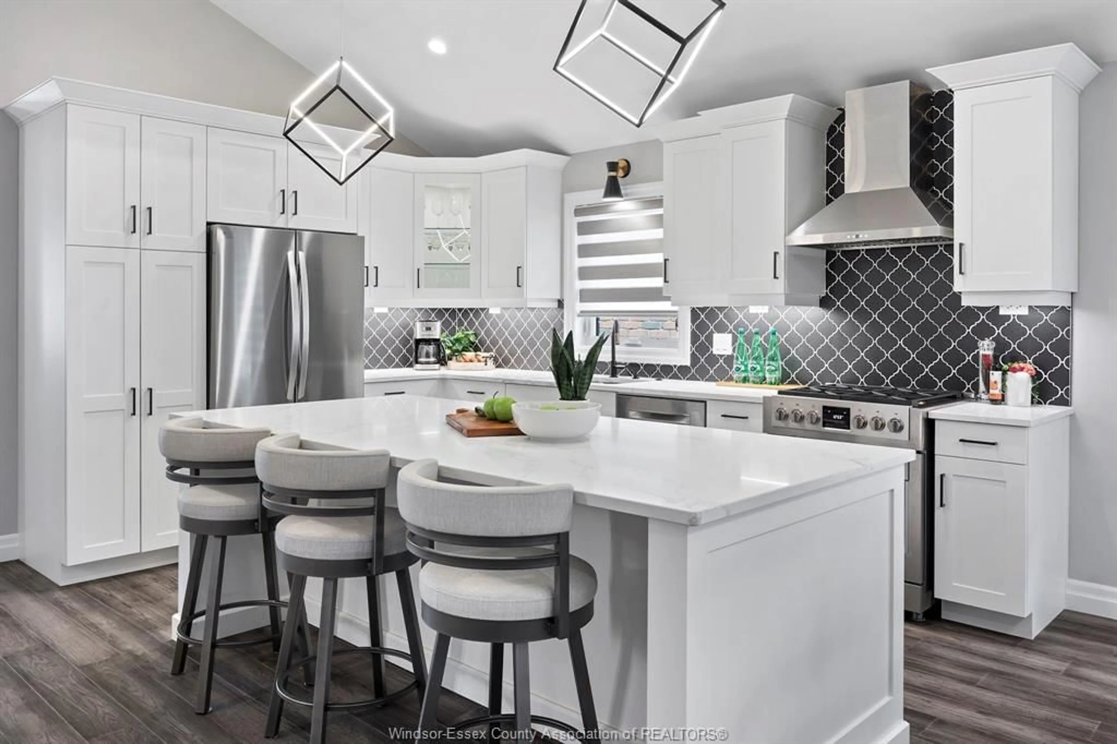 Contemporary kitchen, ceramic/tile floor for 1318 TOM TOTH St, LaSalle Ontario N9H 0L9