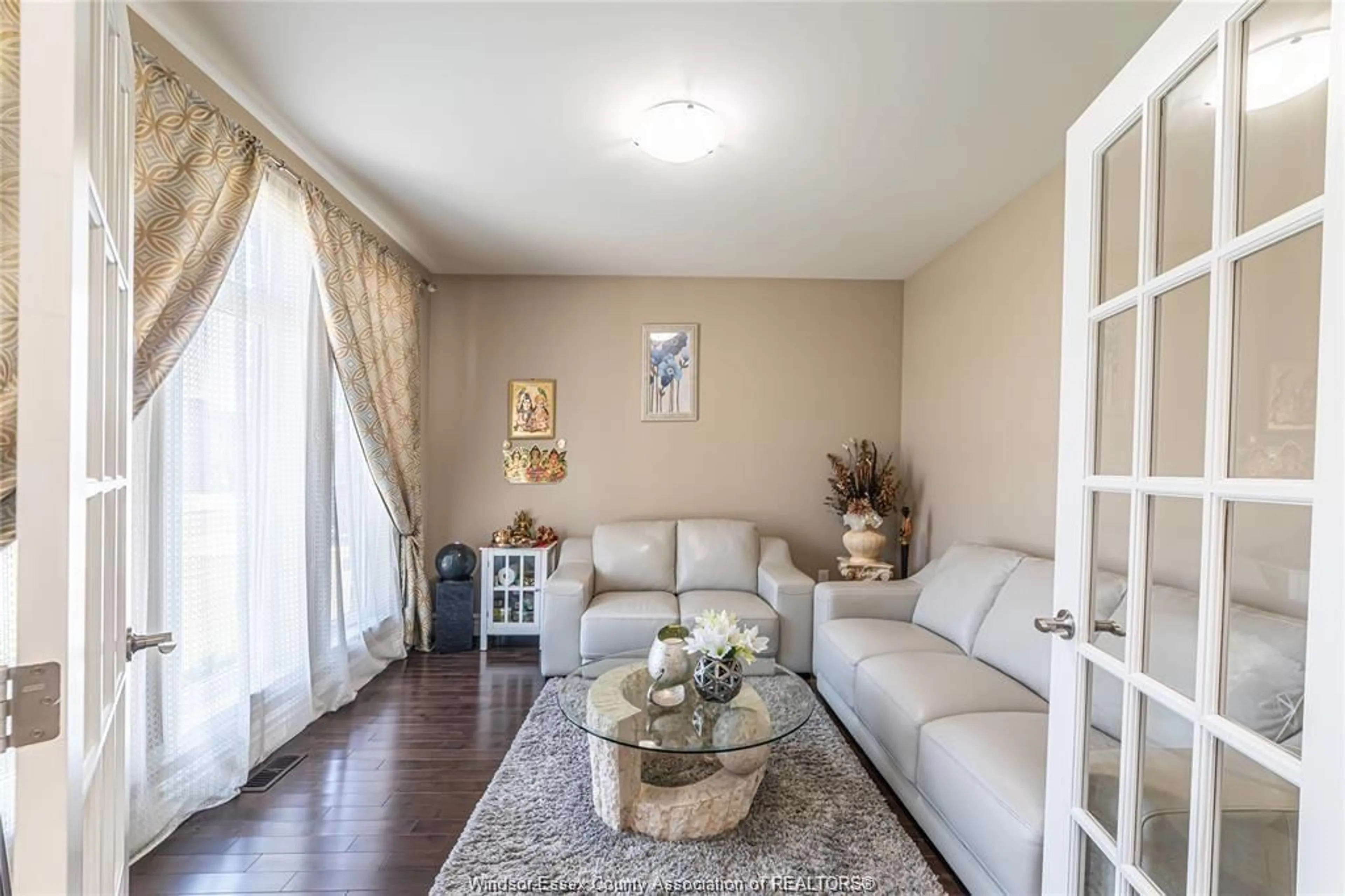 Living room with furniture, unknown for 1097 CHARLOTTE Cres, Lakeshore Ontario N0R 1A0