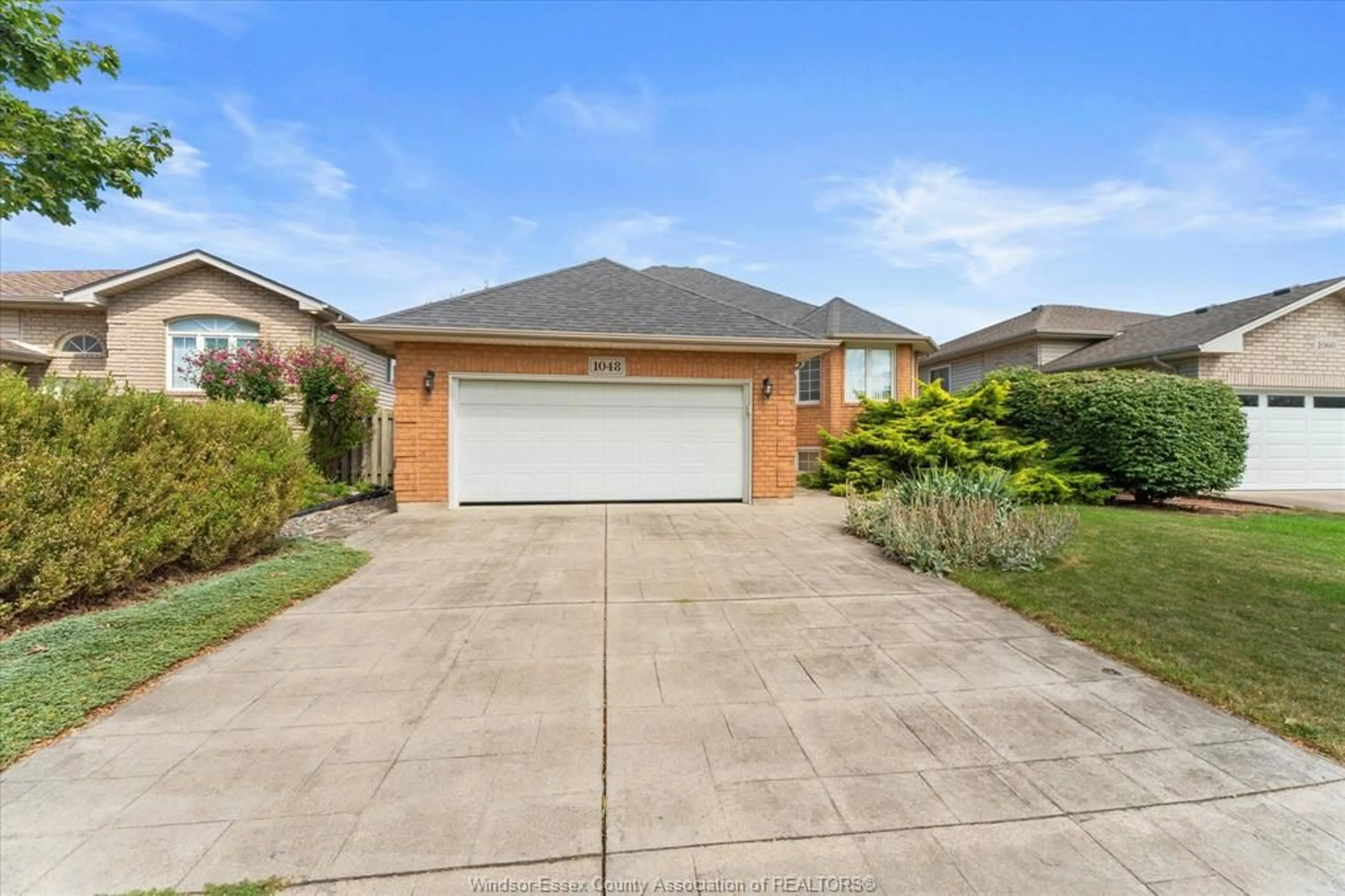 Unknown for 1048 BELLAGIO, Windsor Ontario N8P 1J6