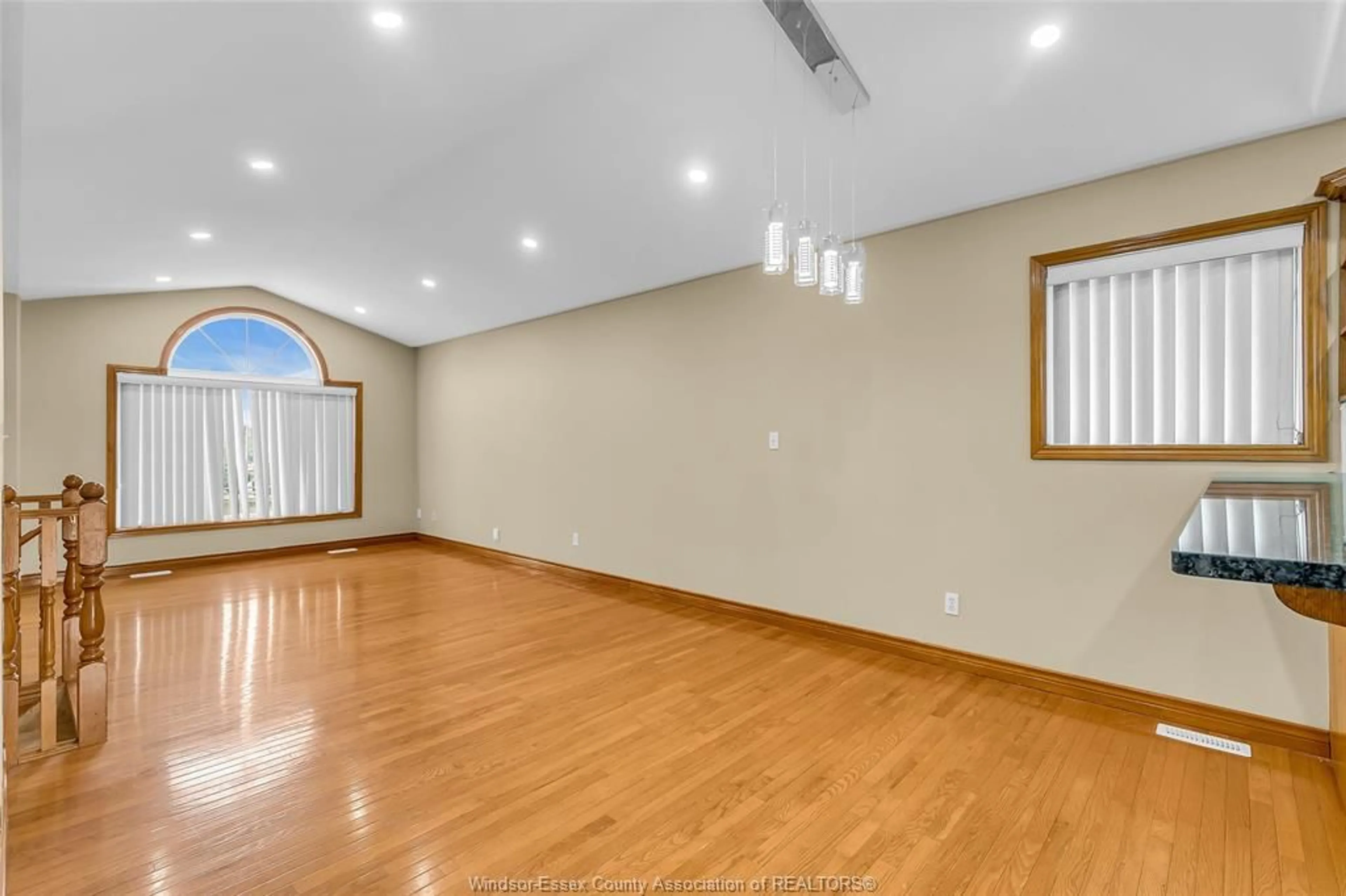 A pic of a room for 4277 SPAGO Cres, Windsor Ontario N9G 2Z7