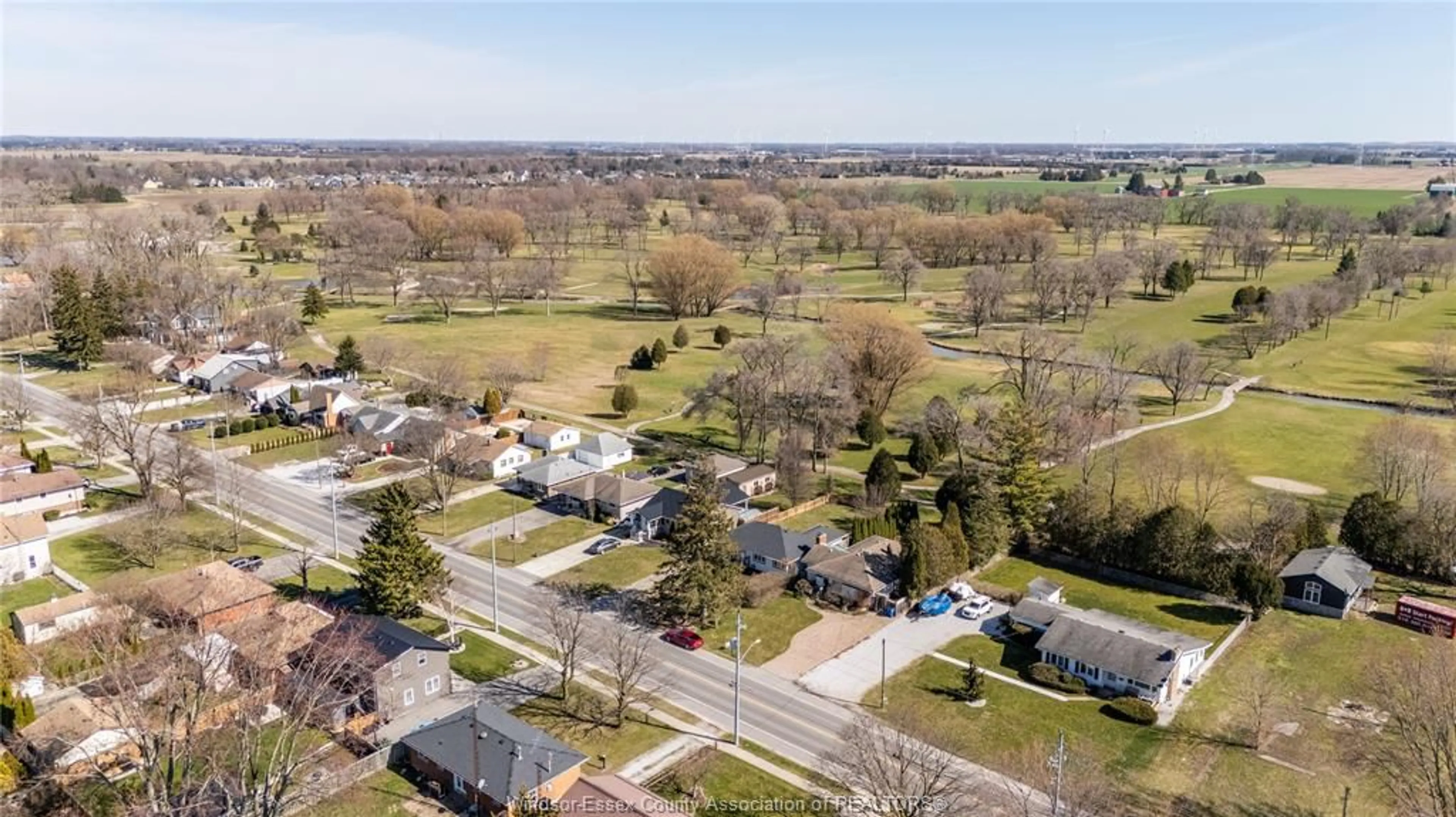 A pic from outside/outdoor area/front of a property/back of a property/a pic from drone, street for 416 INDIAN CREEK, Chatham Ontario N7M 2E2