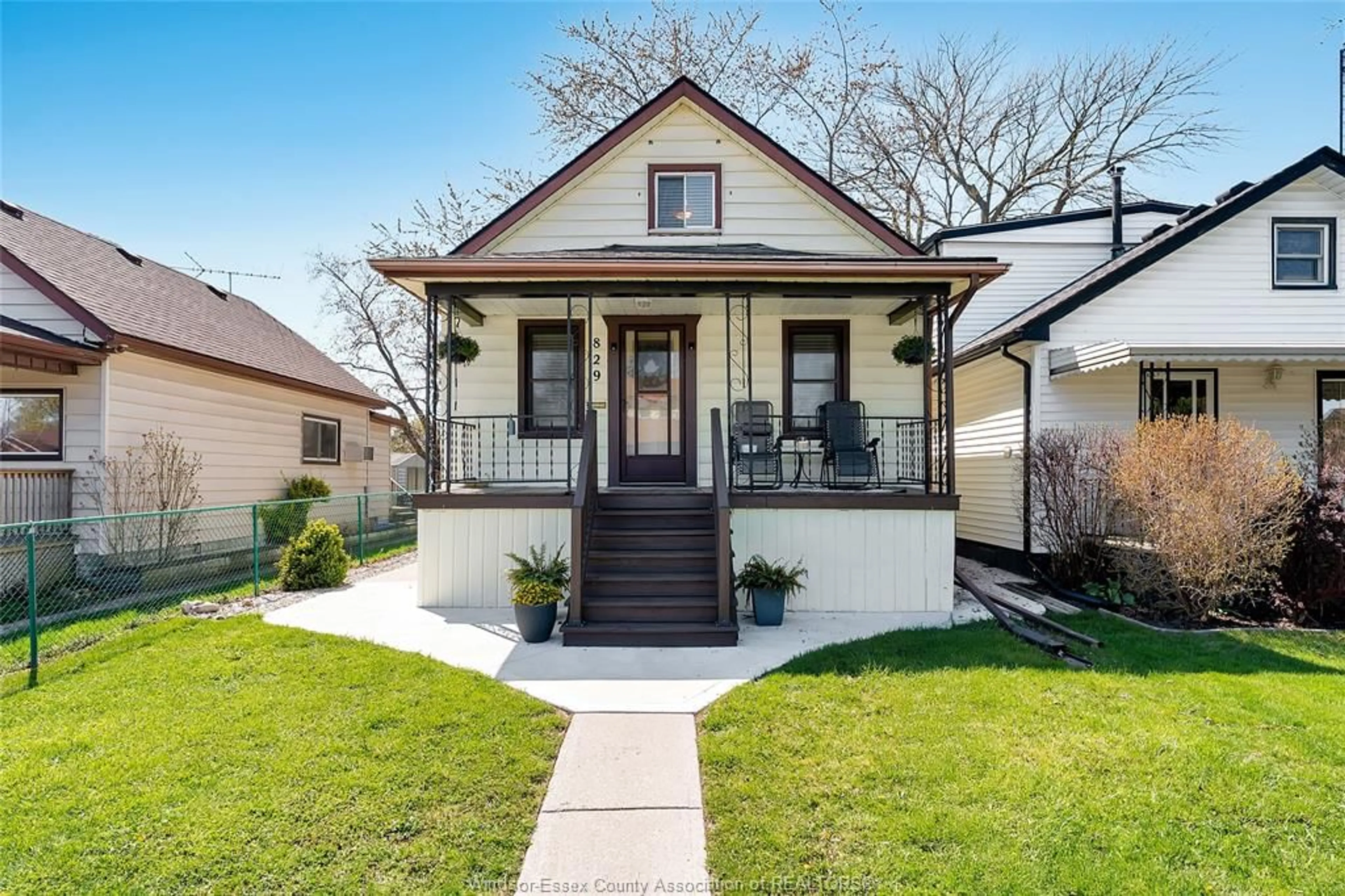 Home with brick exterior material, street for 829 ST. PIERRE, Tecumseh Ontario N8N 1Z5