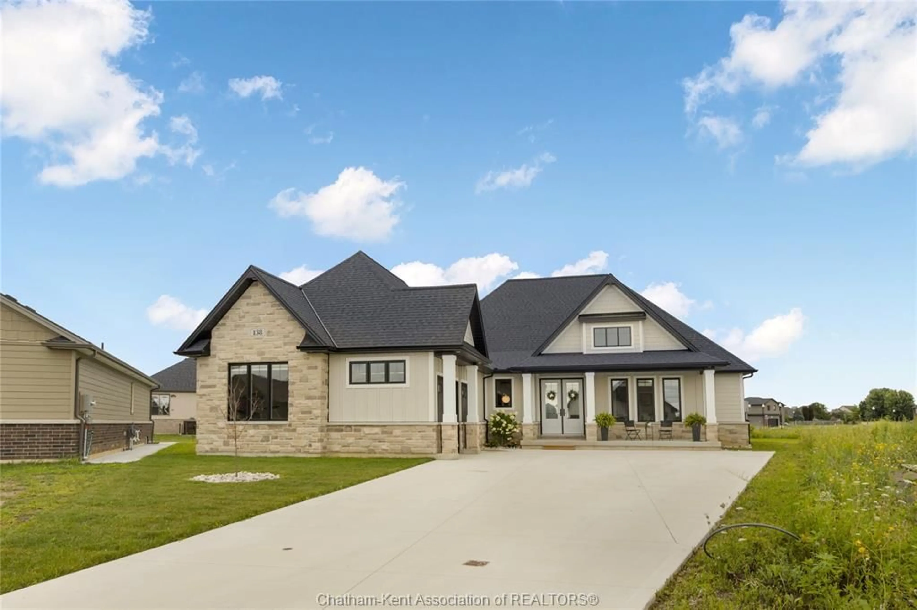 Home with brick exterior material, building for 138 VALENCIA Dr, Chatham Ontario N7L 0H3