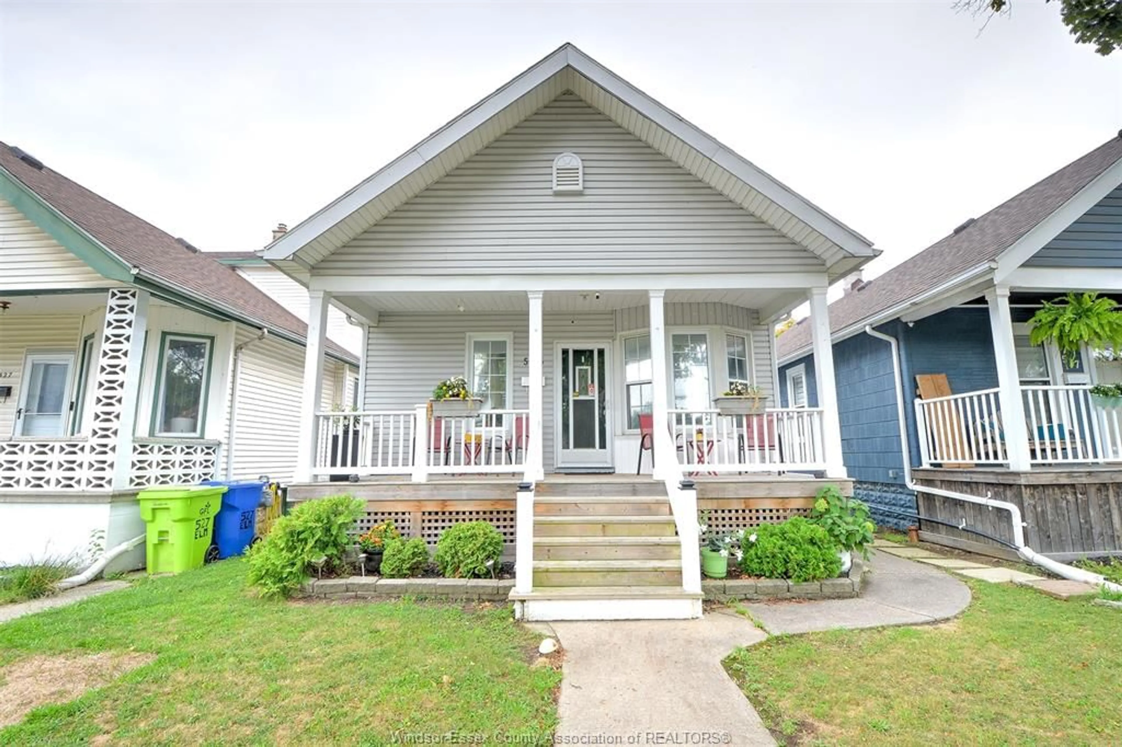 Unknown for 523 ELM, Windsor Ontario N9A 5H2