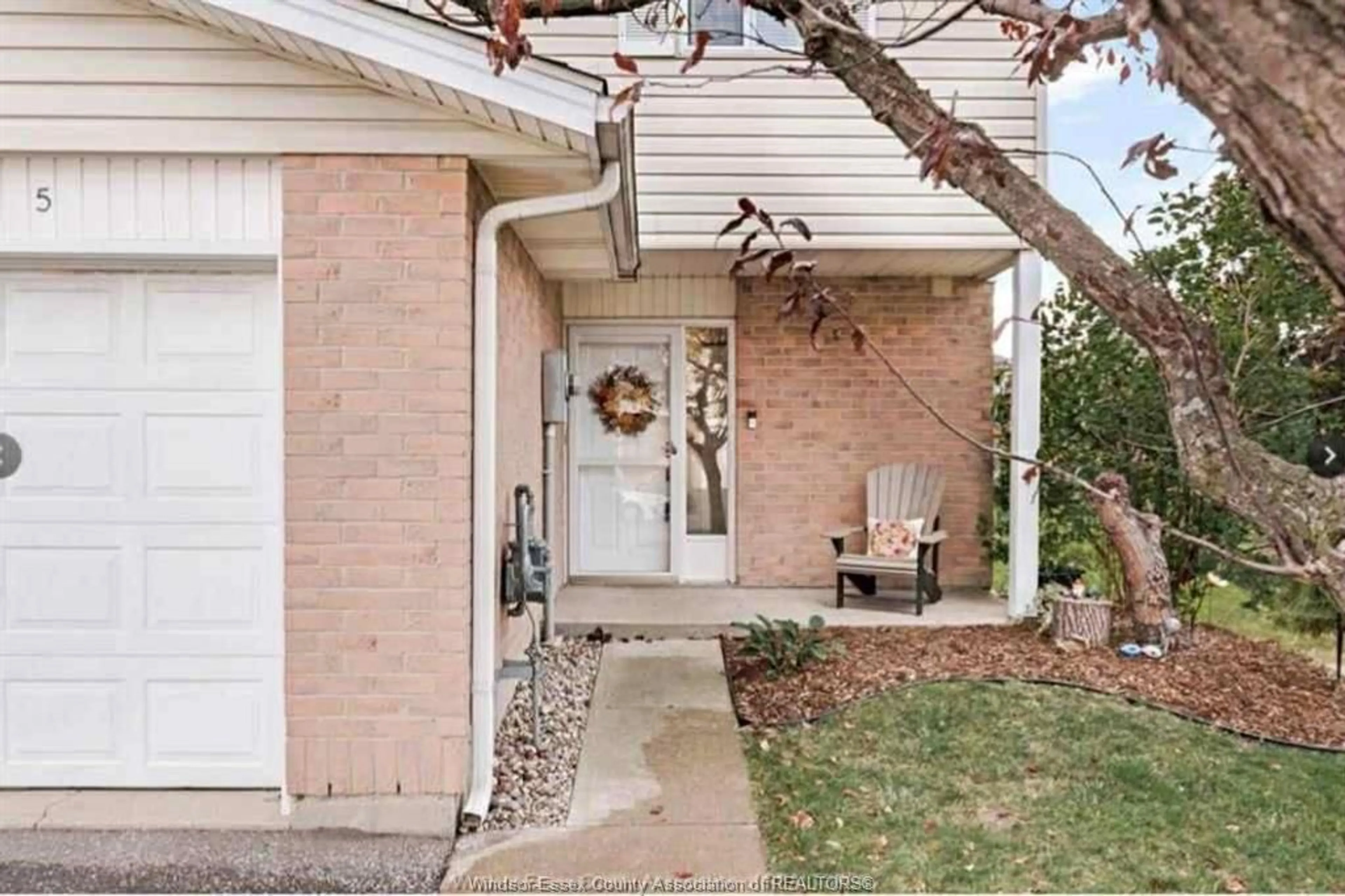 Unknown for 1285 CARDINAL Cres #37, Tecumseh Ontario N8N 4V1