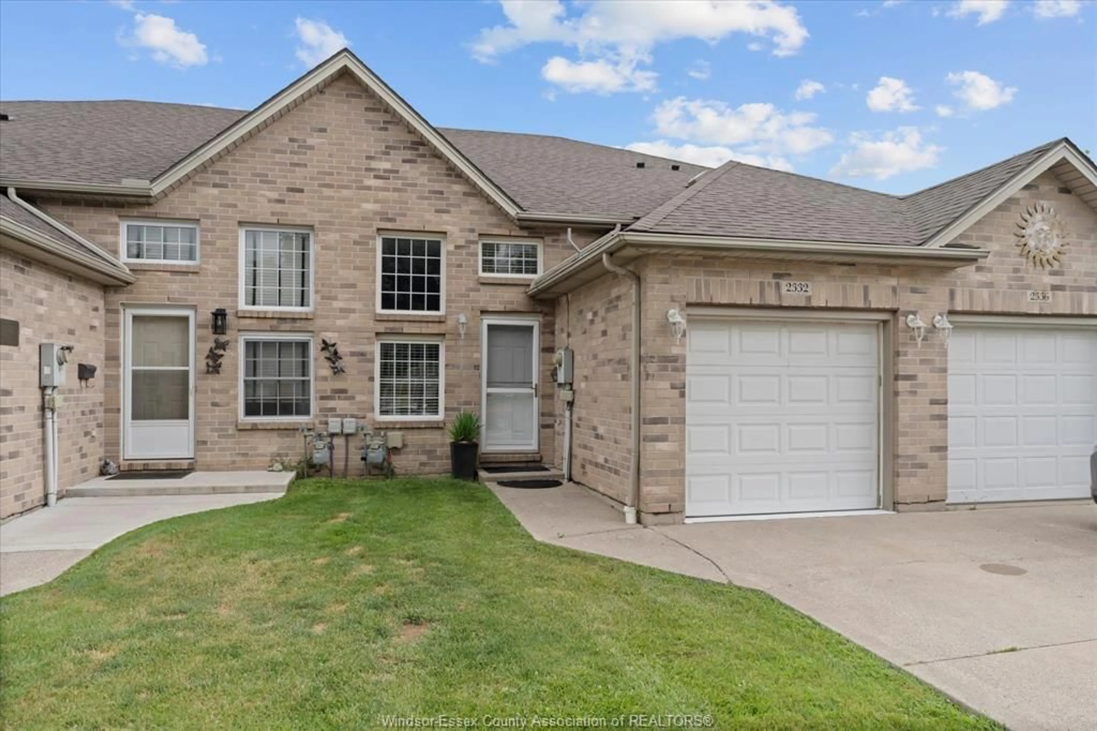 Home with brick exterior material, street for 2332 LAMONT St, Windsor Ontario N9E 4X3