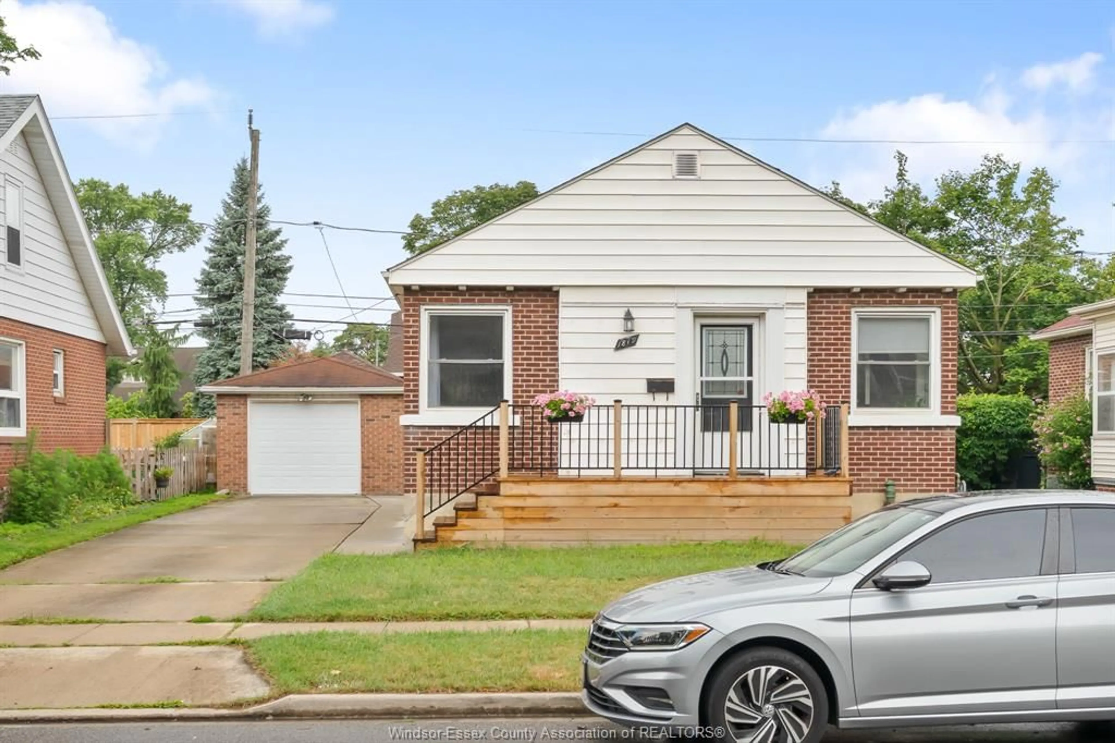 Home with brick exterior material, street for 1819 KILDARE, Windsor Ontario N8W 2W8