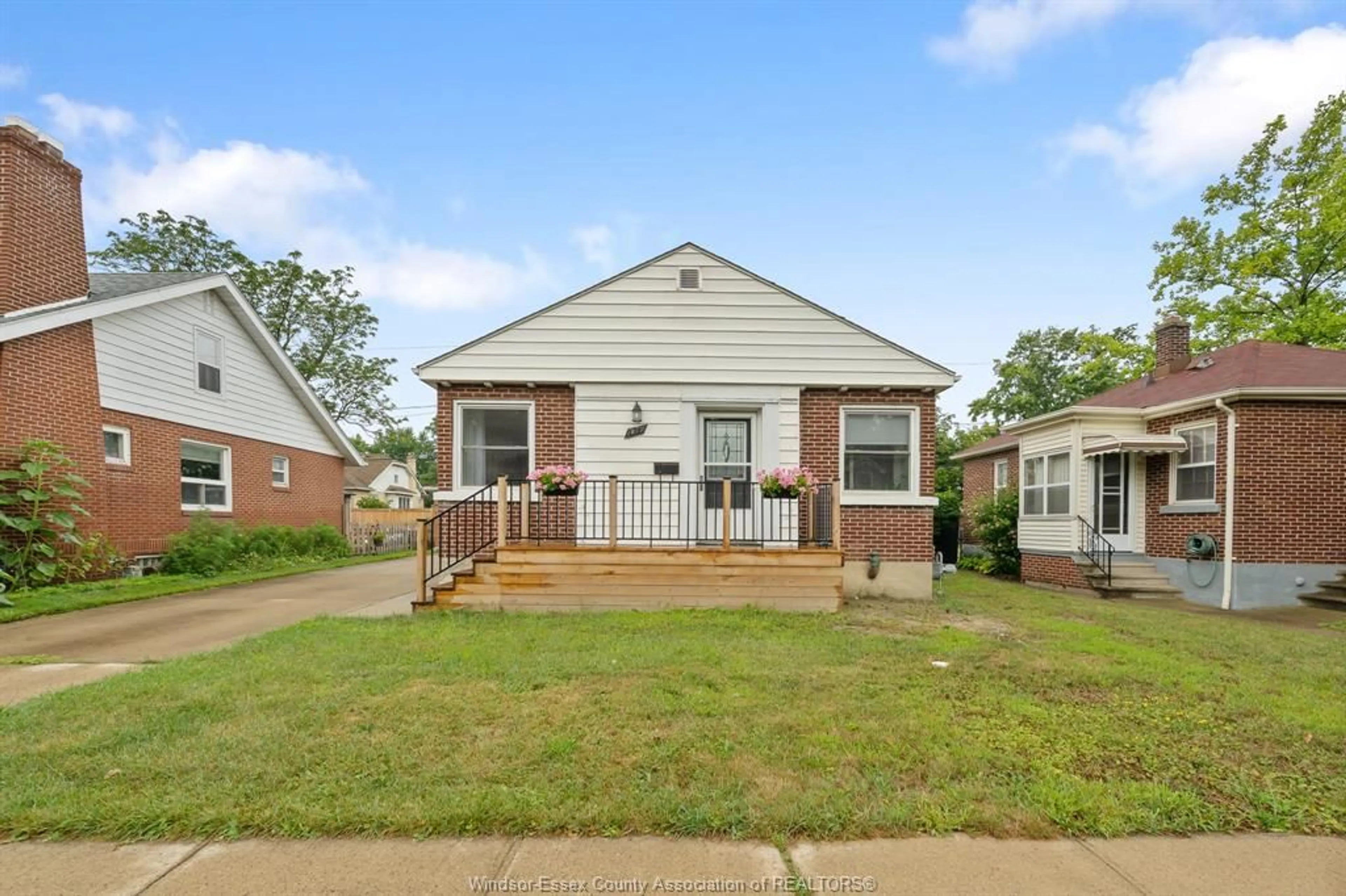 Home with brick exterior material, street for 1819 KILDARE, Windsor Ontario N8W 2W8