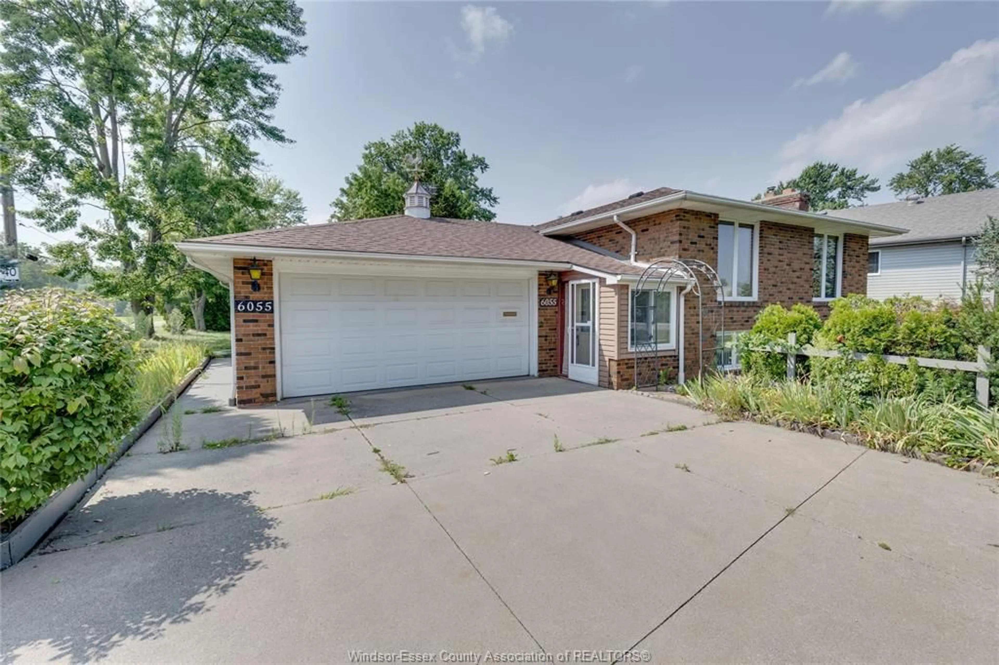 Home with brick exterior material, street for 6055 MALDEN, LaSalle Ontario N9H 1S7