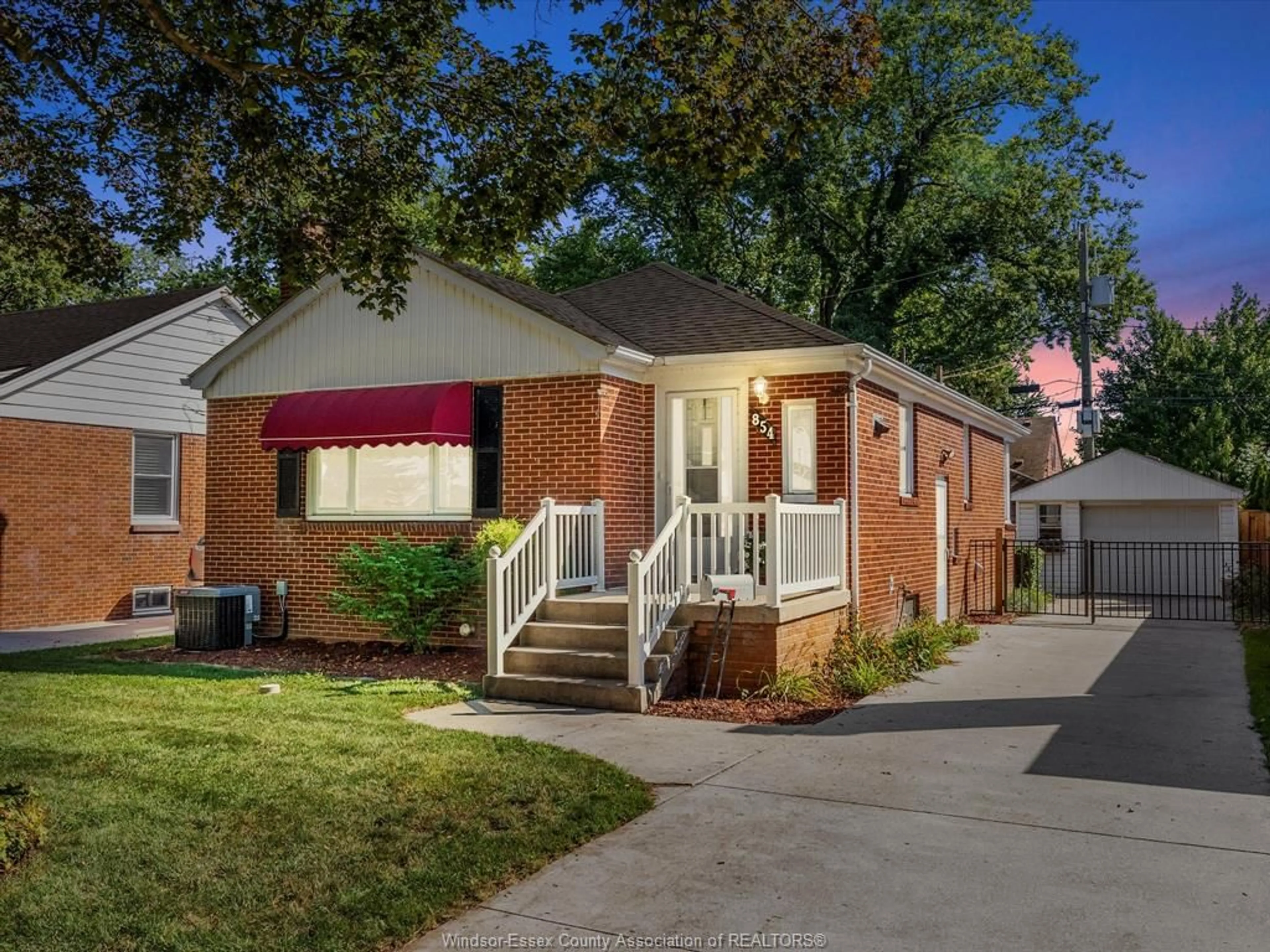 Home with brick exterior material, street for 845 BELLEPERCHE Pl, Windsor Ontario N8S 3C1