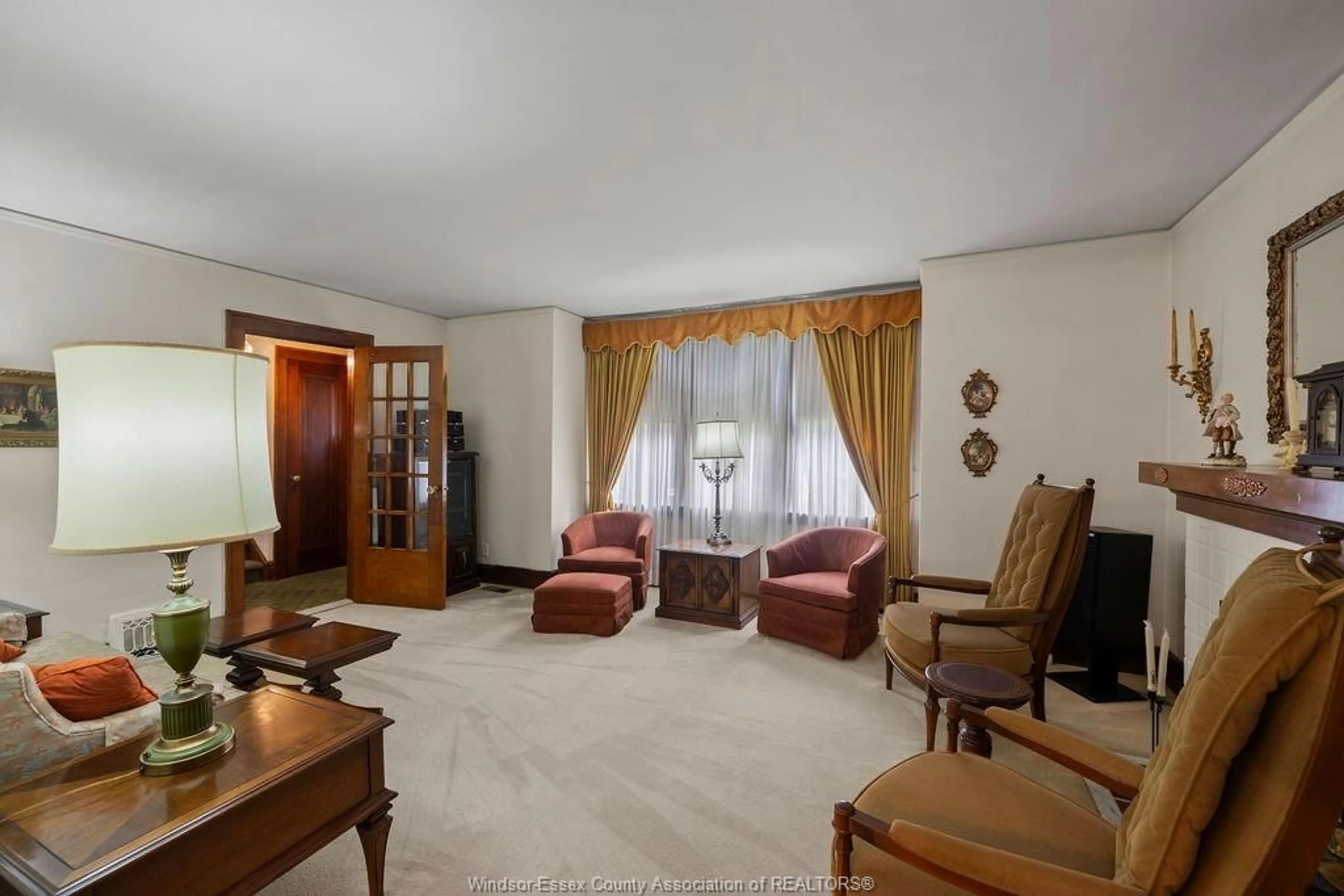 Living room with furniture, unknown for 2333 CHILVER, Windsor Ontario N8W 2V6