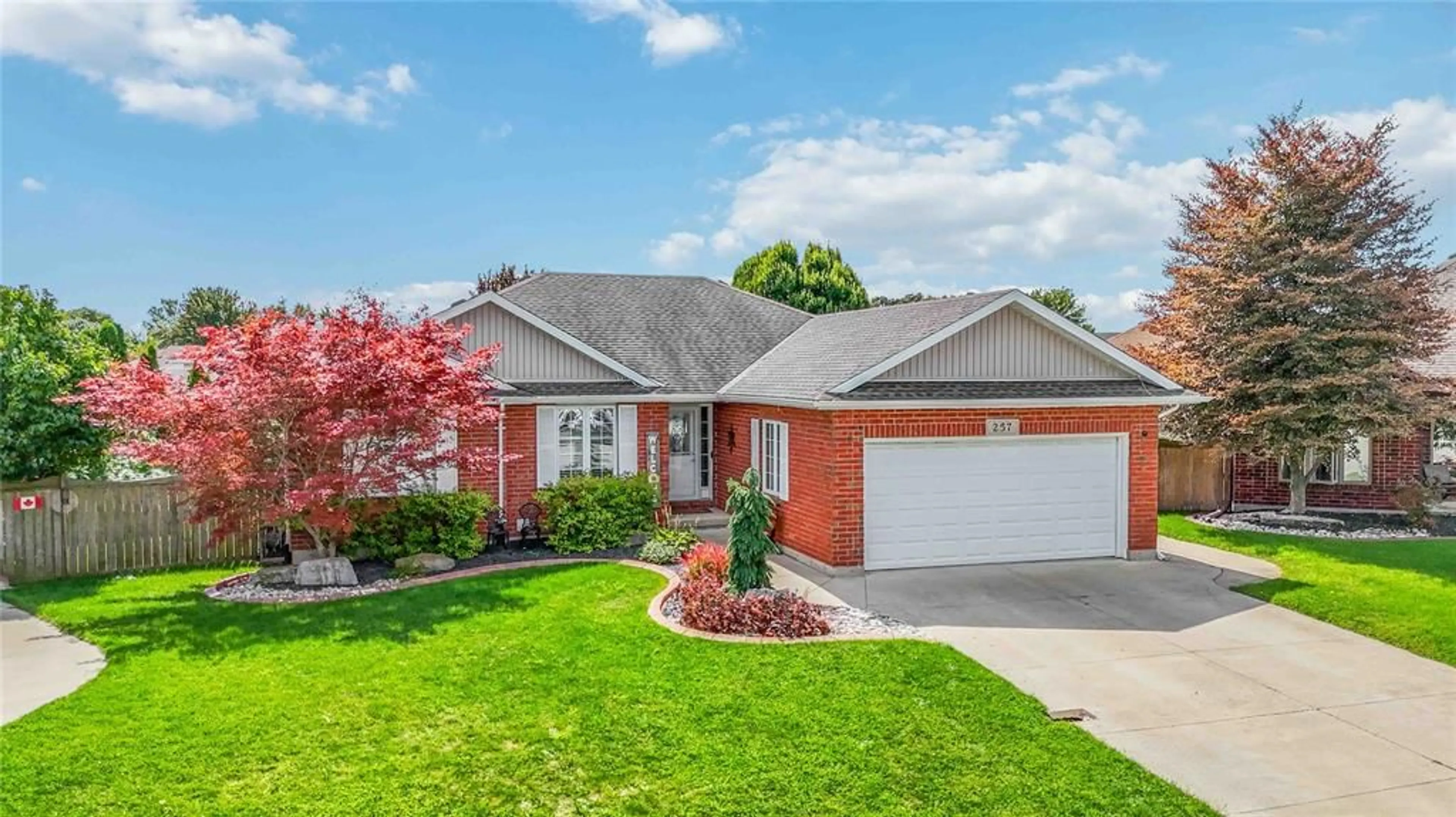 Home with brick exterior material, street for 257 Jockey Crt, St Clair Ontario N0N 1G0