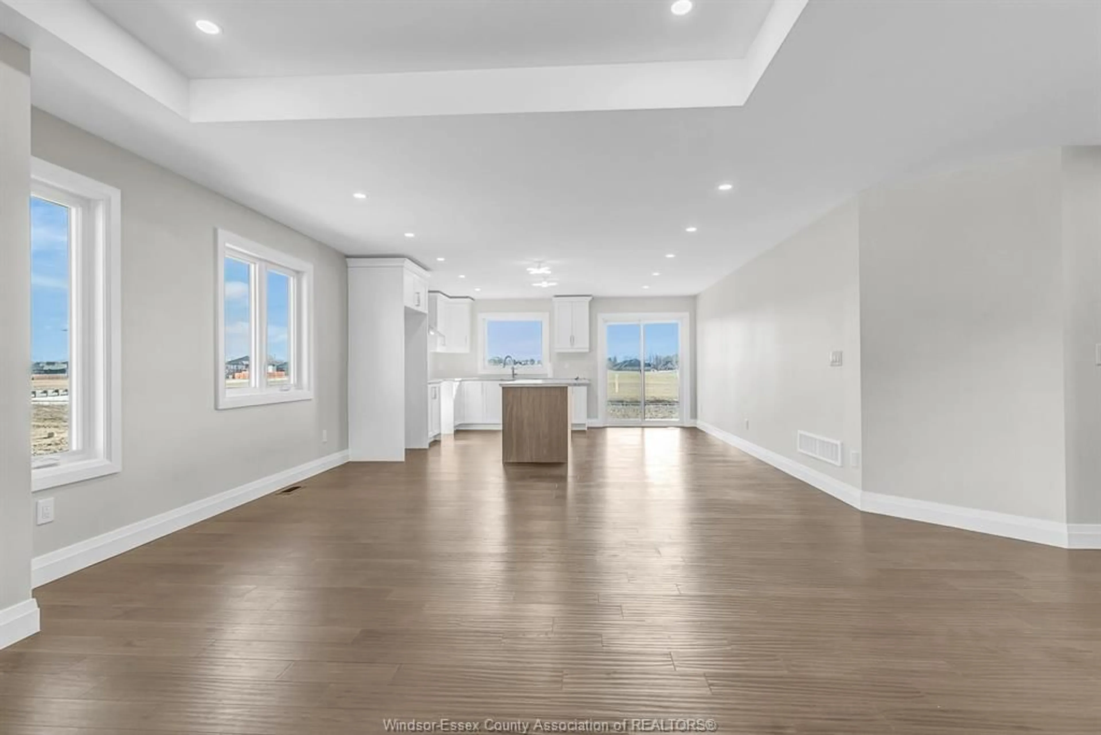 Open concept kitchen, unknown for 123 KINGSBRIDGE Dr, Amherstburg Ontario N9V 0G8