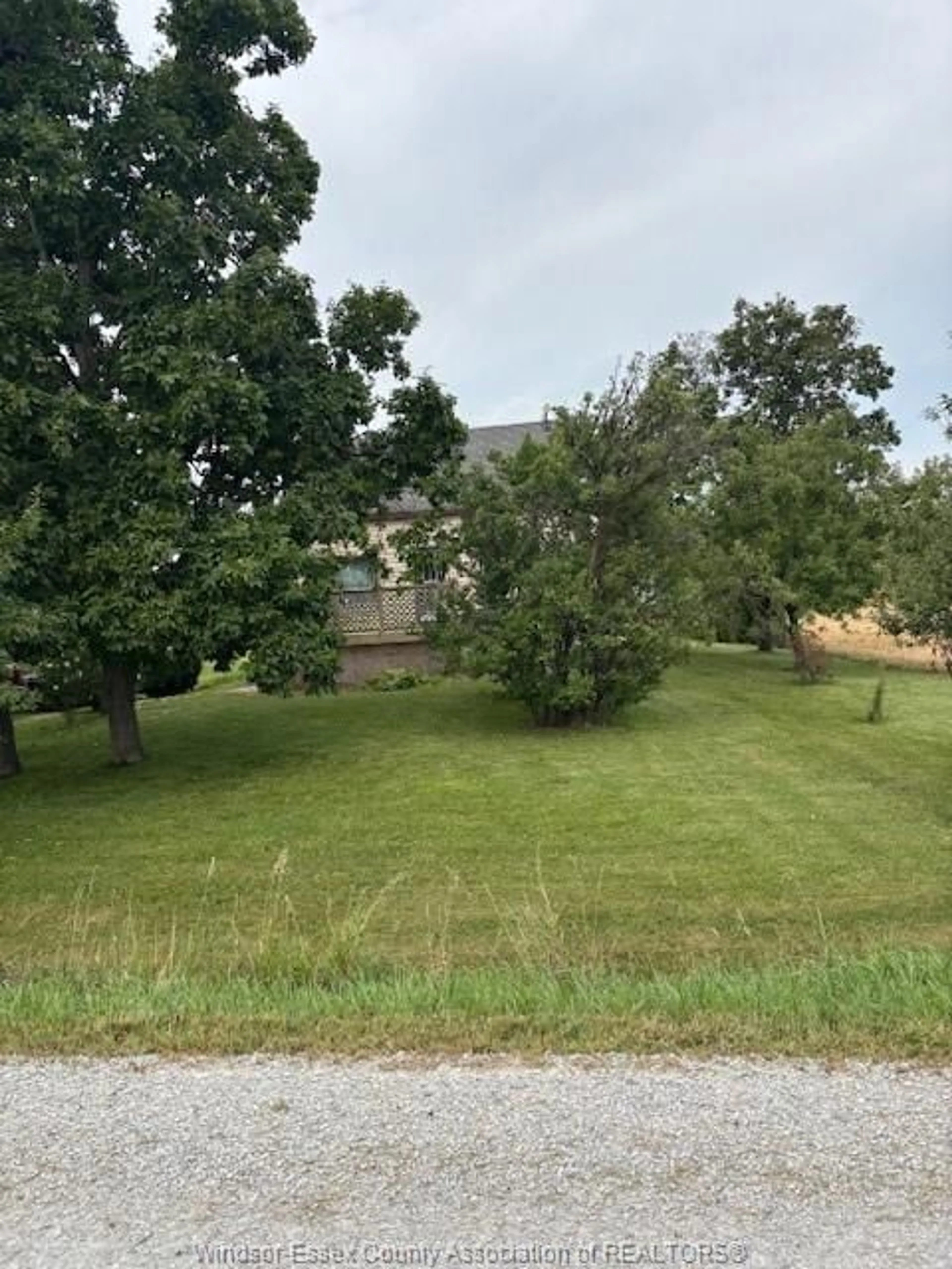 A pic from outside/outdoor area/front of a property/back of a property/a pic from drone, unknown for 2543 LAKESHORE ROAD 243, Rochester Ontario N0R 1A0