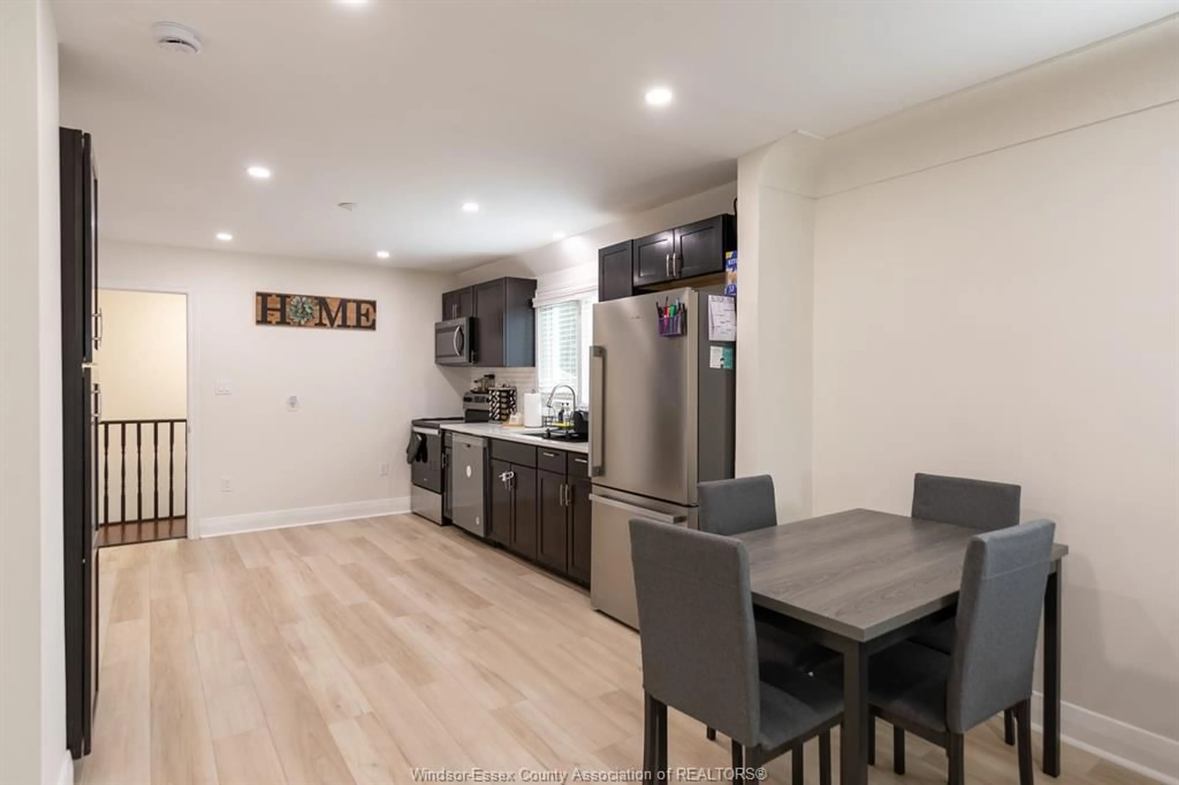 Open concept kitchen, unknown for 2374 ALEXIS Rd, Windsor Ontario N8W 3Z3