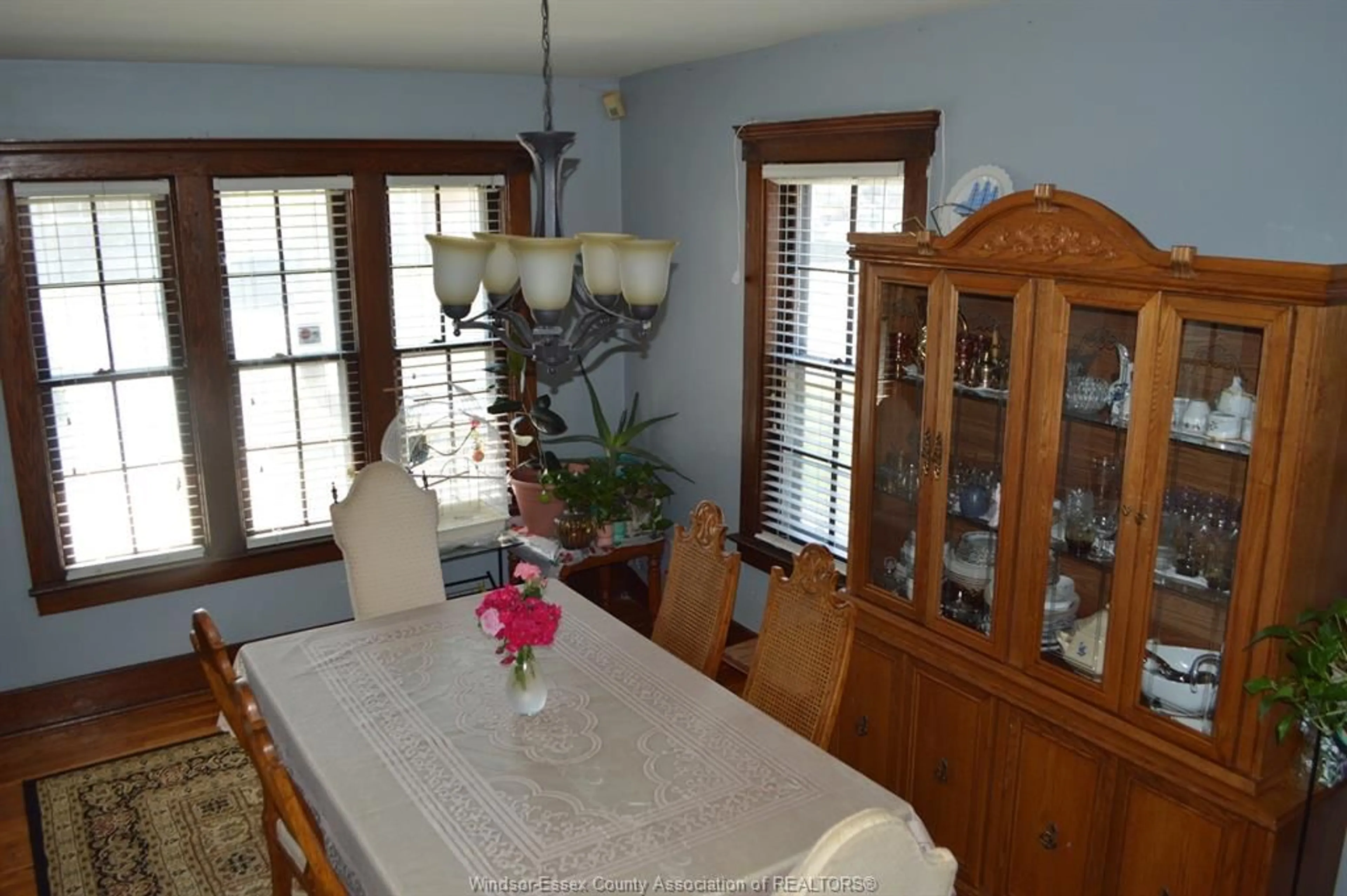 Dining room, unknown for 156 GILES Blvd, Windsor Ontario N9A 4B9