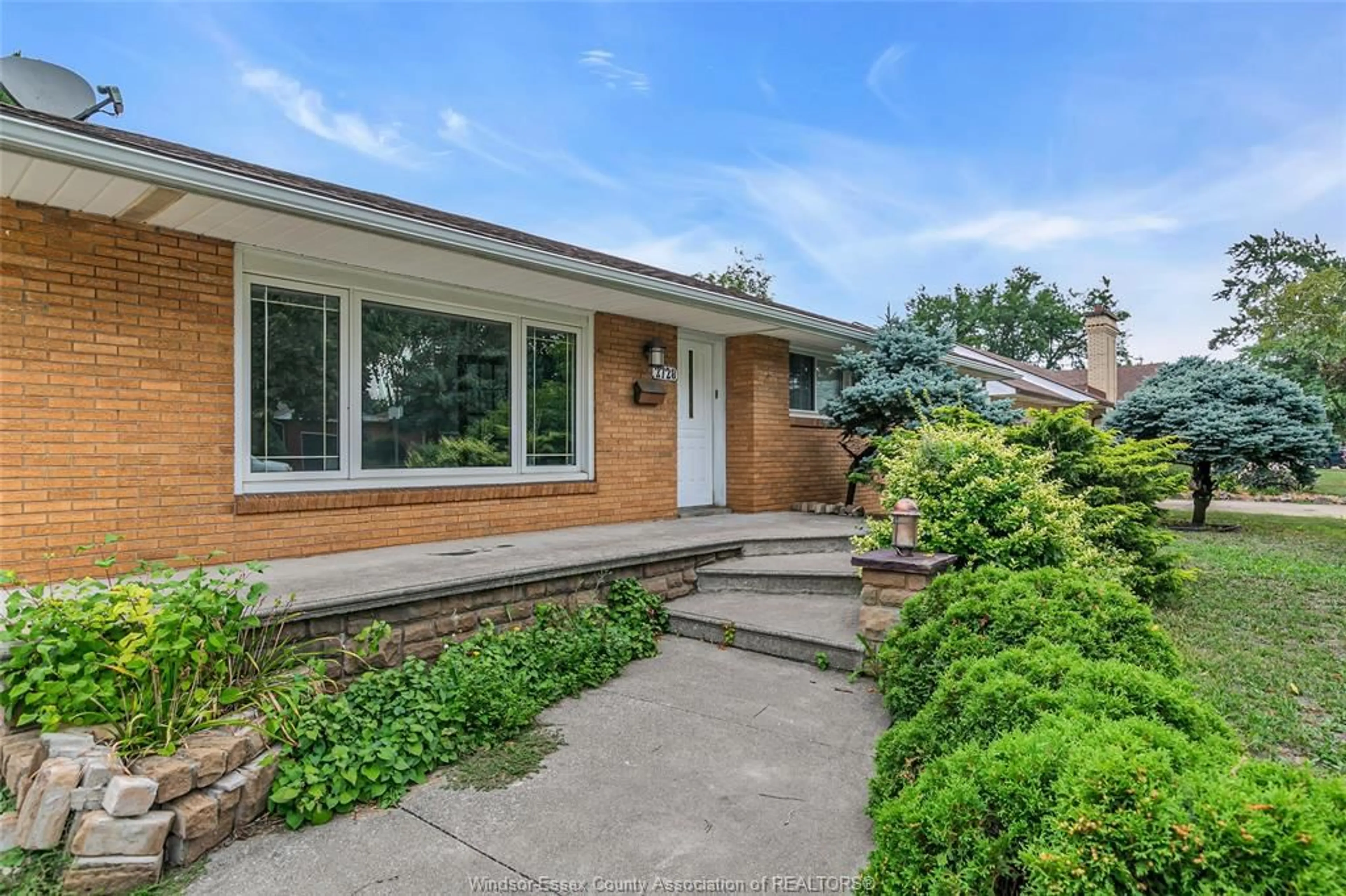 Home with brick exterior material, street for 2728 RADISSON Ave, Windsor Ontario N9E 1Y3