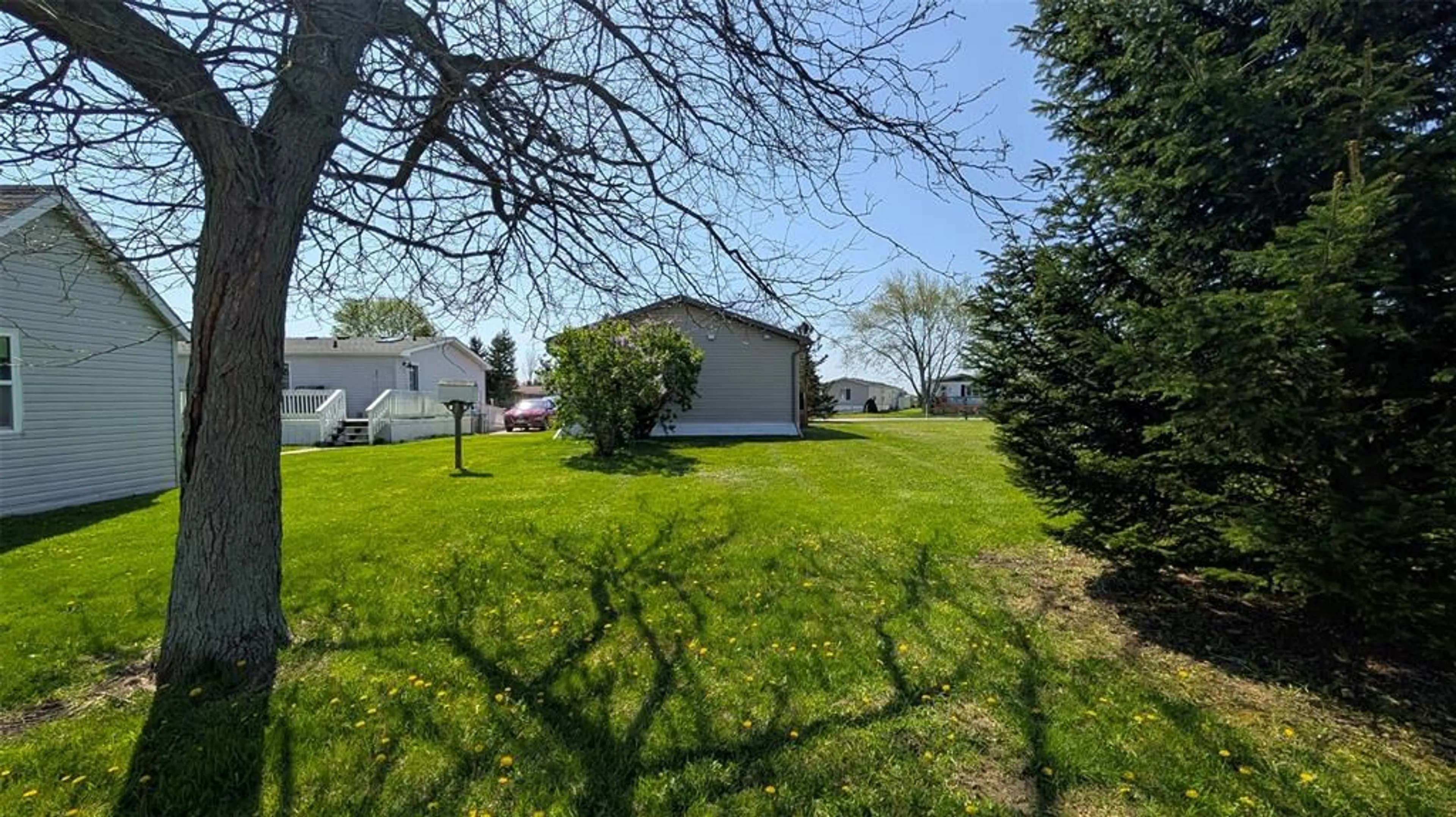 A pic from outside/outdoor area/front of a property/back of a property/a pic from drone, water/lake/river/ocean view for 2761 OIL HERITAGE Rd, Oil Springs Ontario N0N 1P0