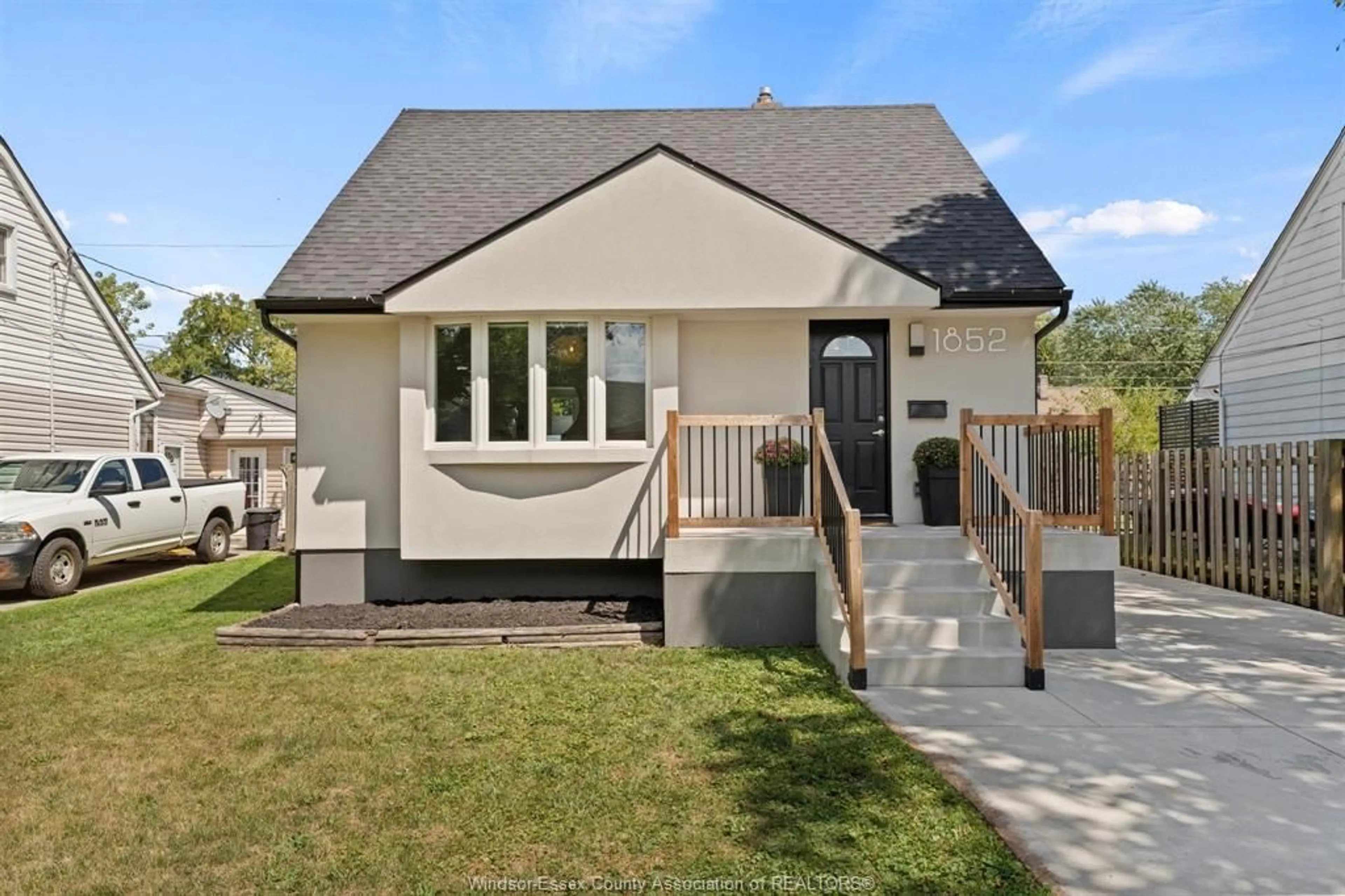 Home with vinyl exterior material, street for 1852 LABADIE, Windsor Ontario N8W 4S7