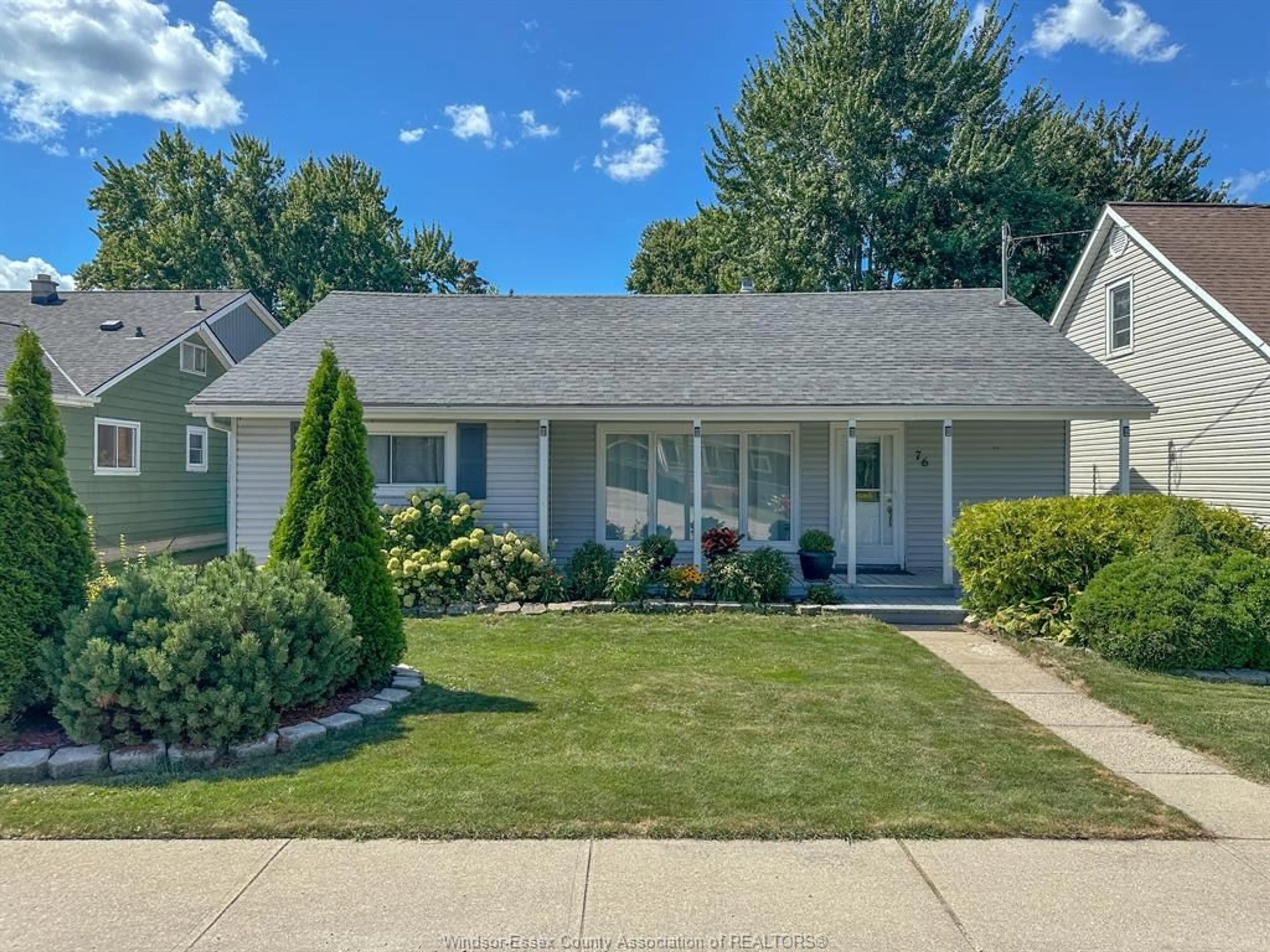 Home with vinyl exterior material, street for 76 BAIRD, Wheatley Ontario N0P 2P0