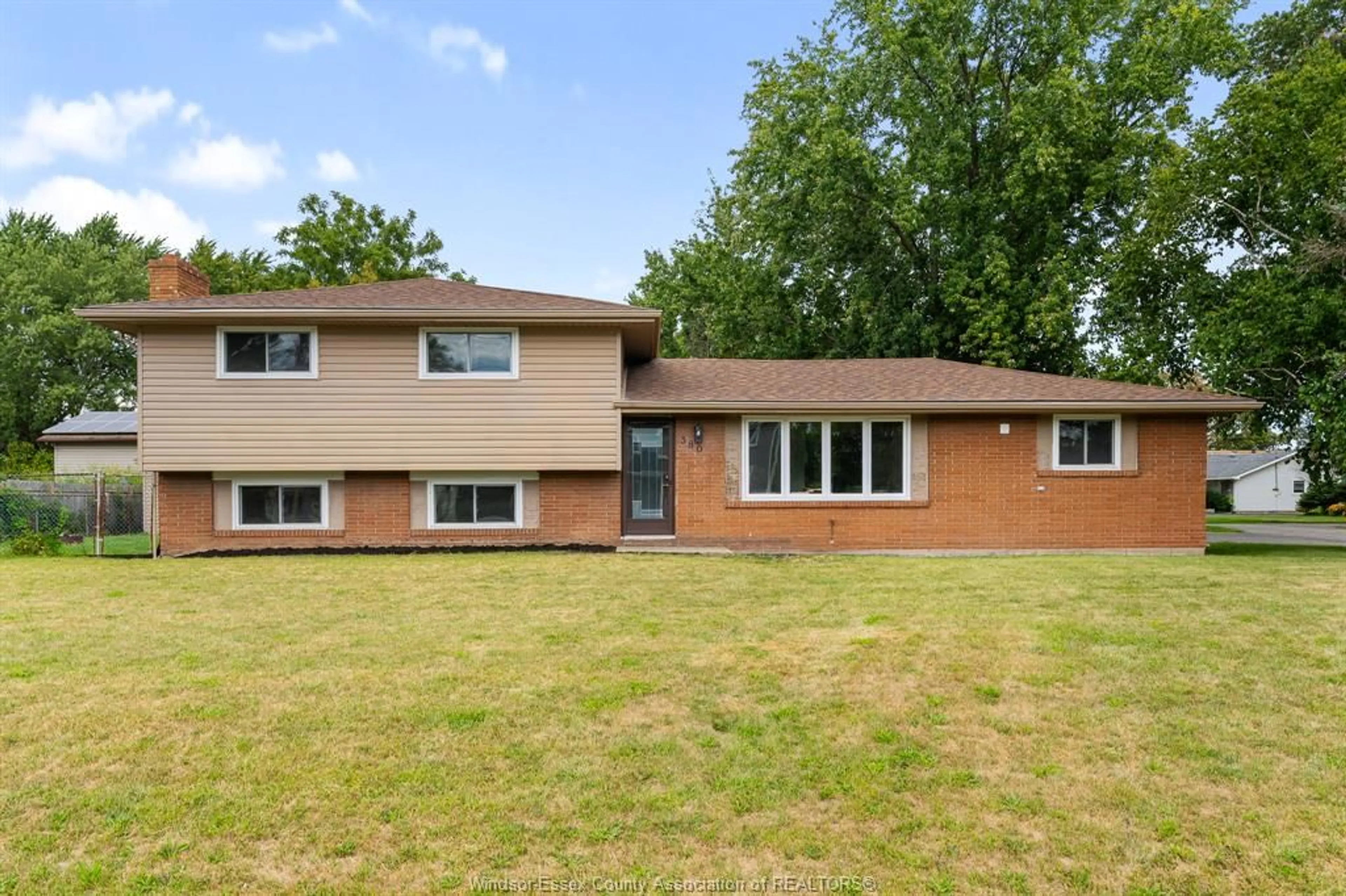 Home with brick exterior material, street for 380 HIGHWAY 18, LaSalle Ontario N9J 1Z7