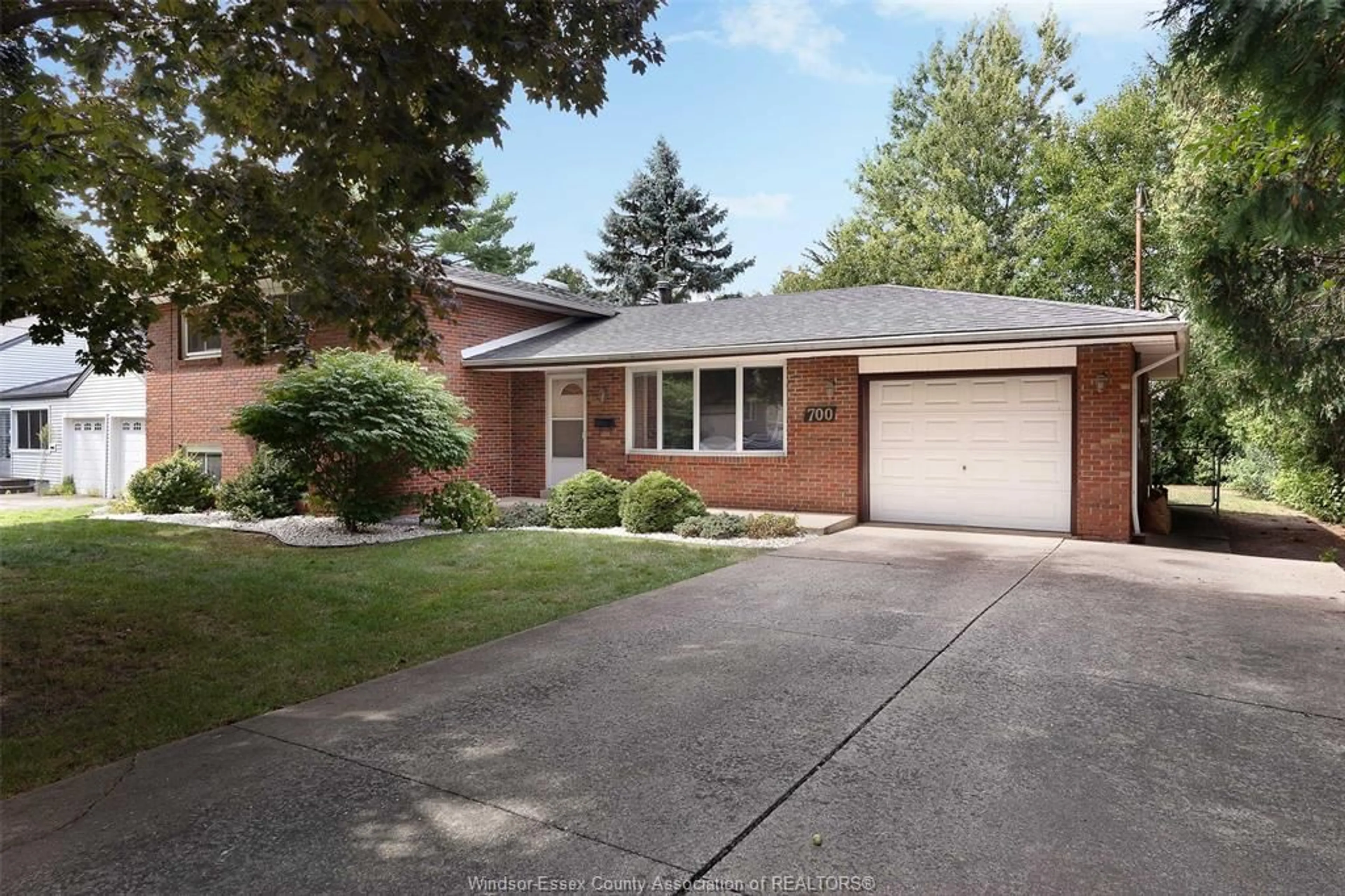 Home with brick exterior material, street for 700 BARTLET, Windsor Ontario N9G 1V2