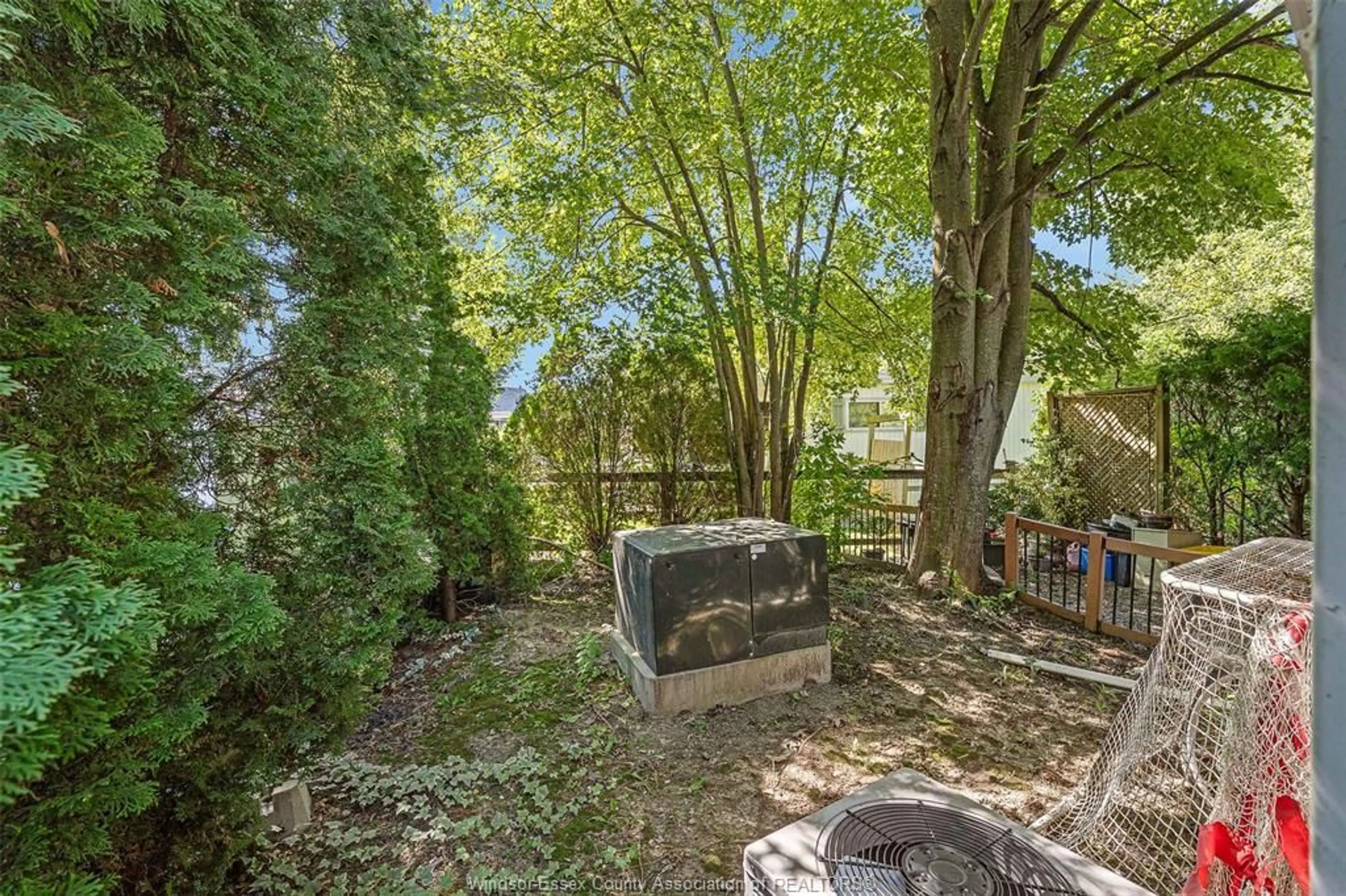 Patio, forest/trees view for 182 NEIL Crt, Essex Ontario N8M 2A7
