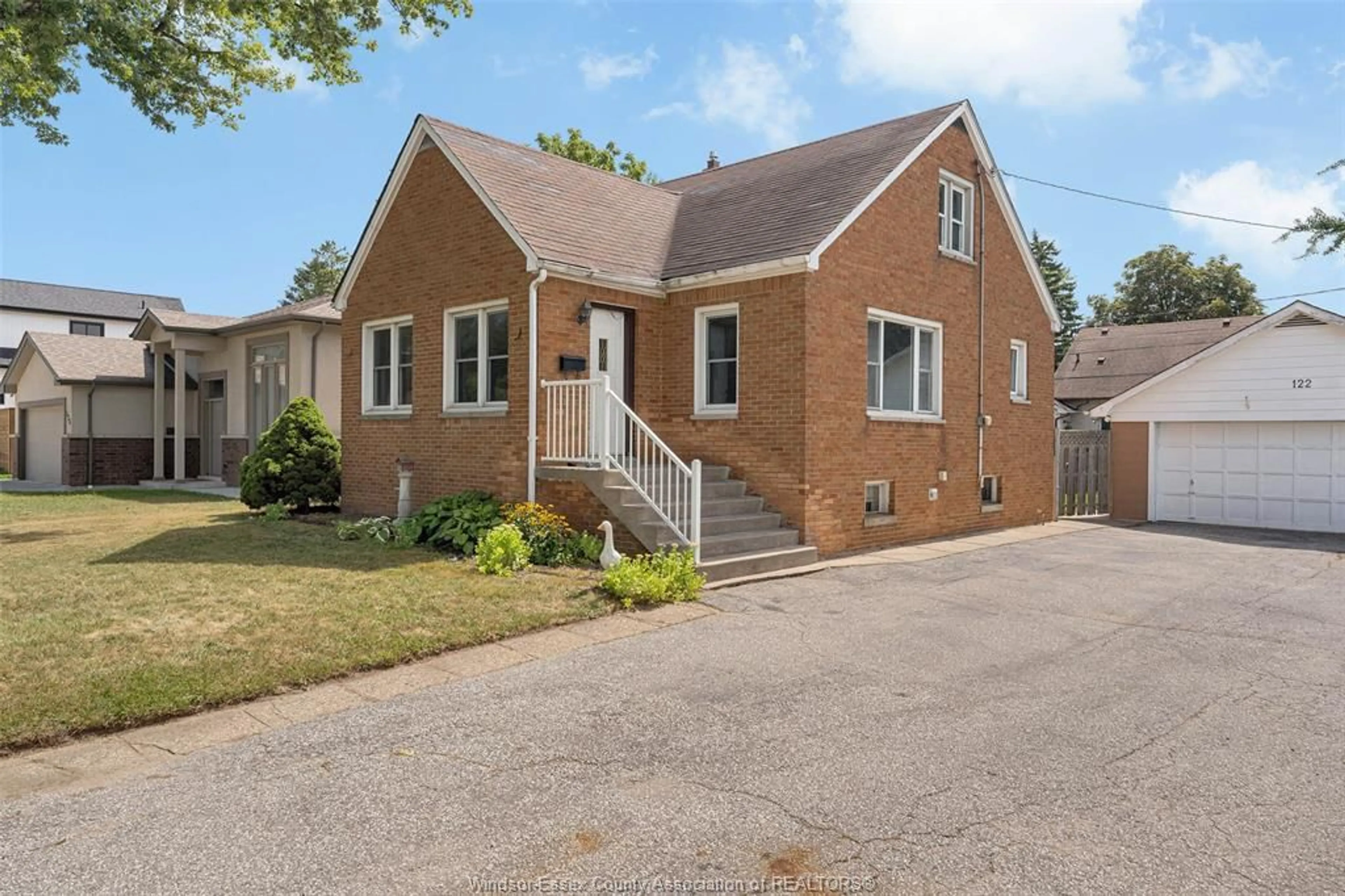 Home with brick exterior material, street for 122 HURON, LaSalle Ontario N9J 1H9