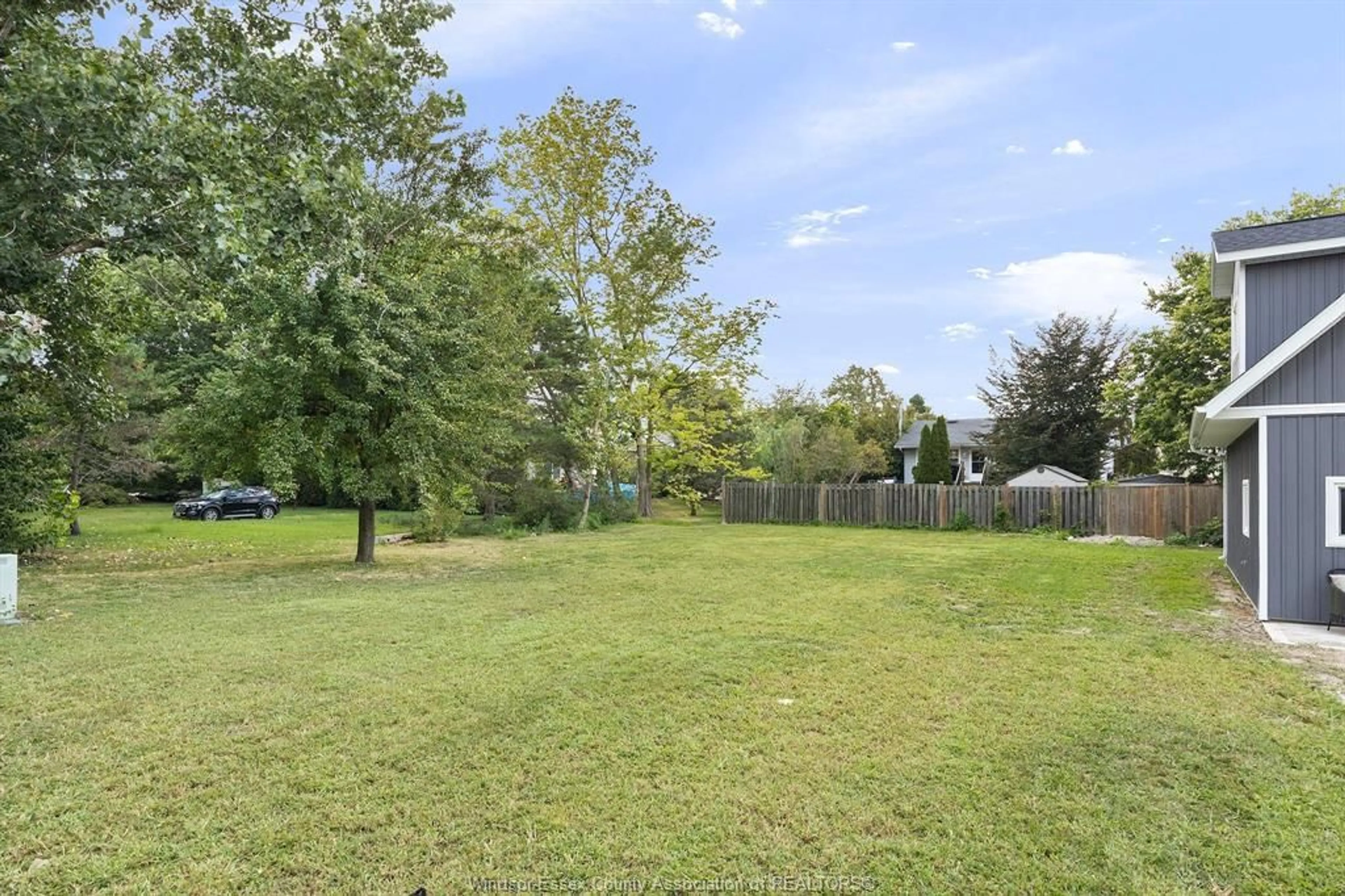 A pic from outside/outdoor area/front of a property/back of a property/a pic from drone, forest/trees view for 112 WINDSOR Ave, Colchester Ontario N0R 1G0