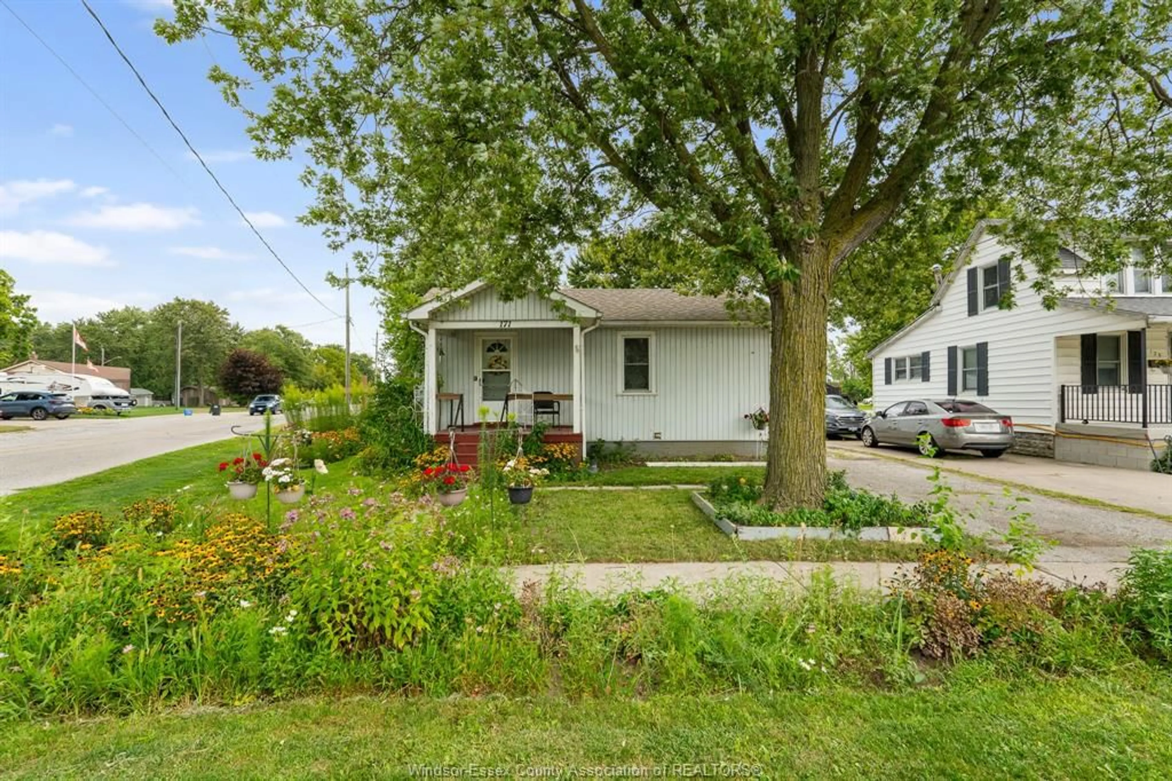 Unknown for 171 SIXTH St, Belle River Ontario N0R 1A0