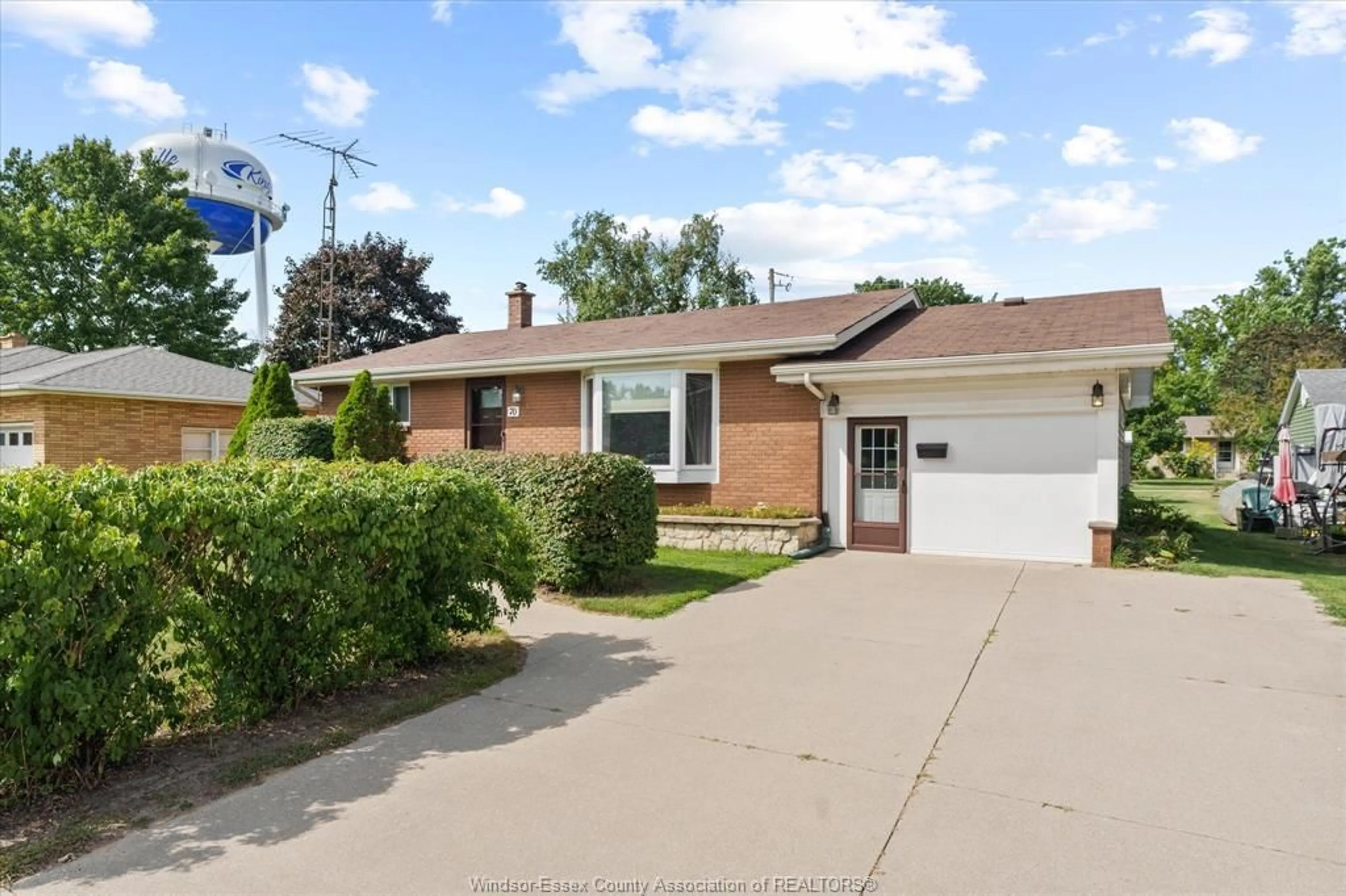 Home with brick exterior material, street for 70 PULFORD St, Kingsville Ontario N9Y 1B4