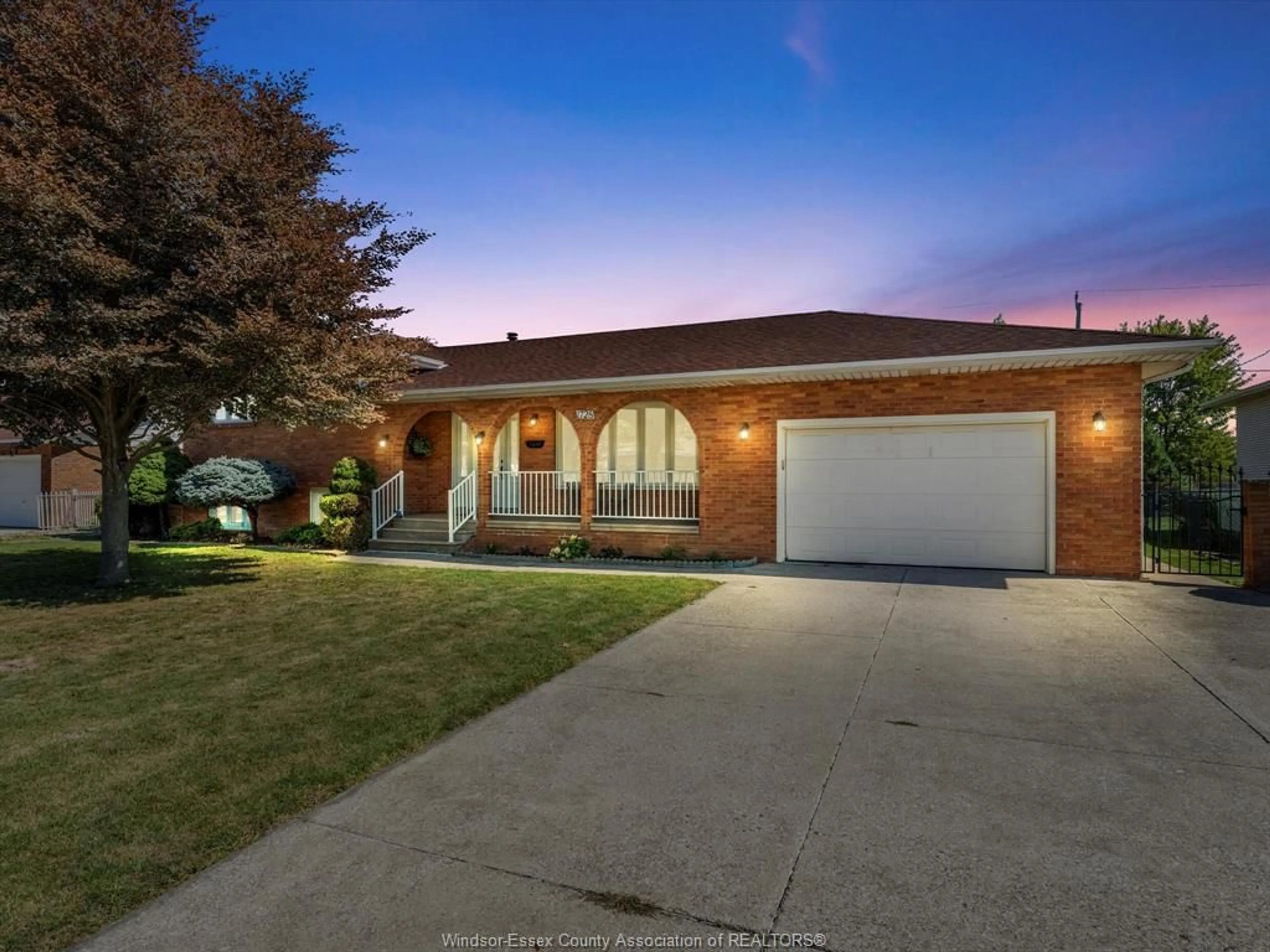 Home with brick exterior material, street for 1728 PARTINGTON Ave, Windsor Ontario N9B 2R3