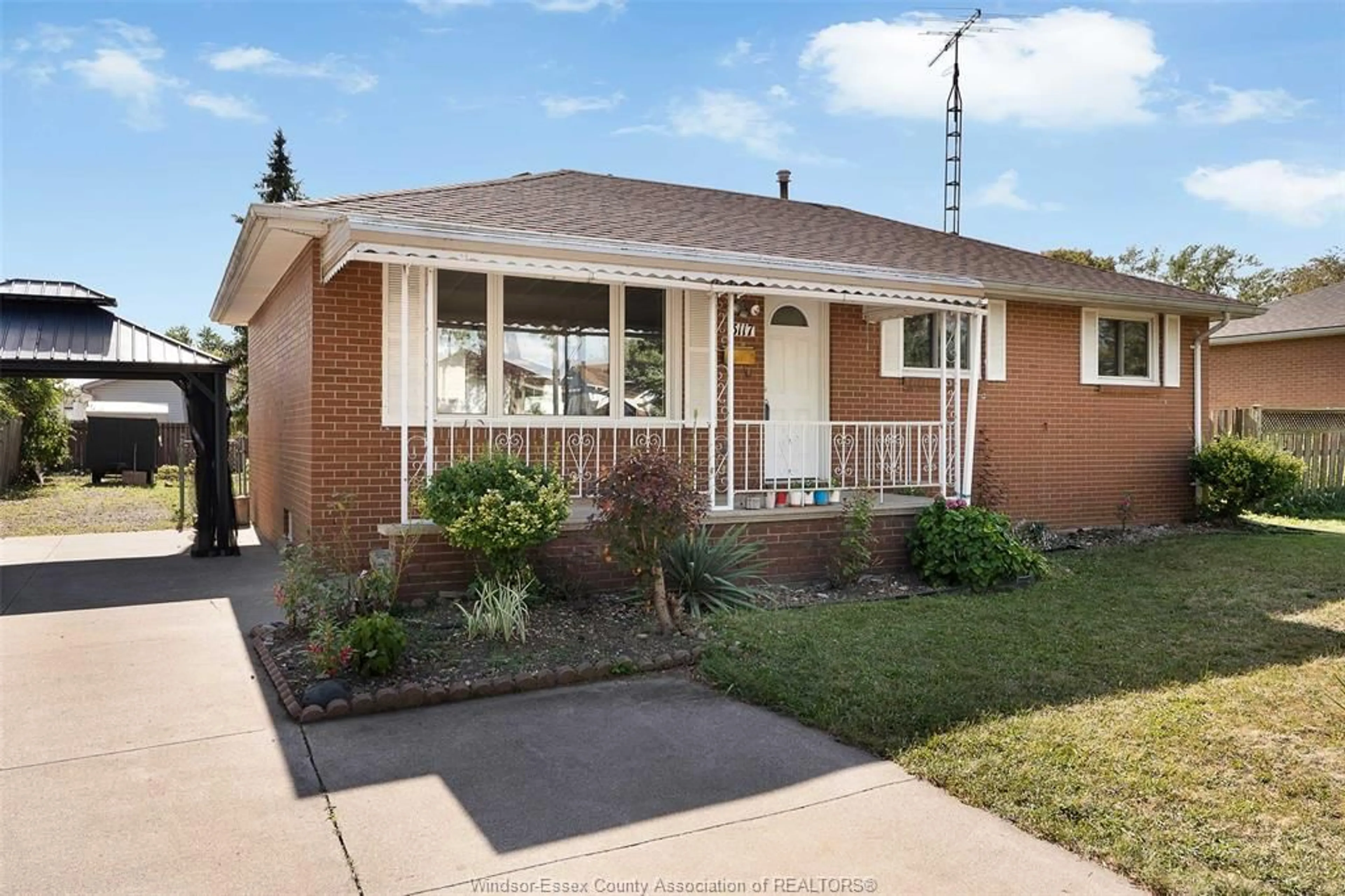 Home with brick exterior material, street for 3117 AUSTEN Dr, Windsor Ontario N8T 1Z6