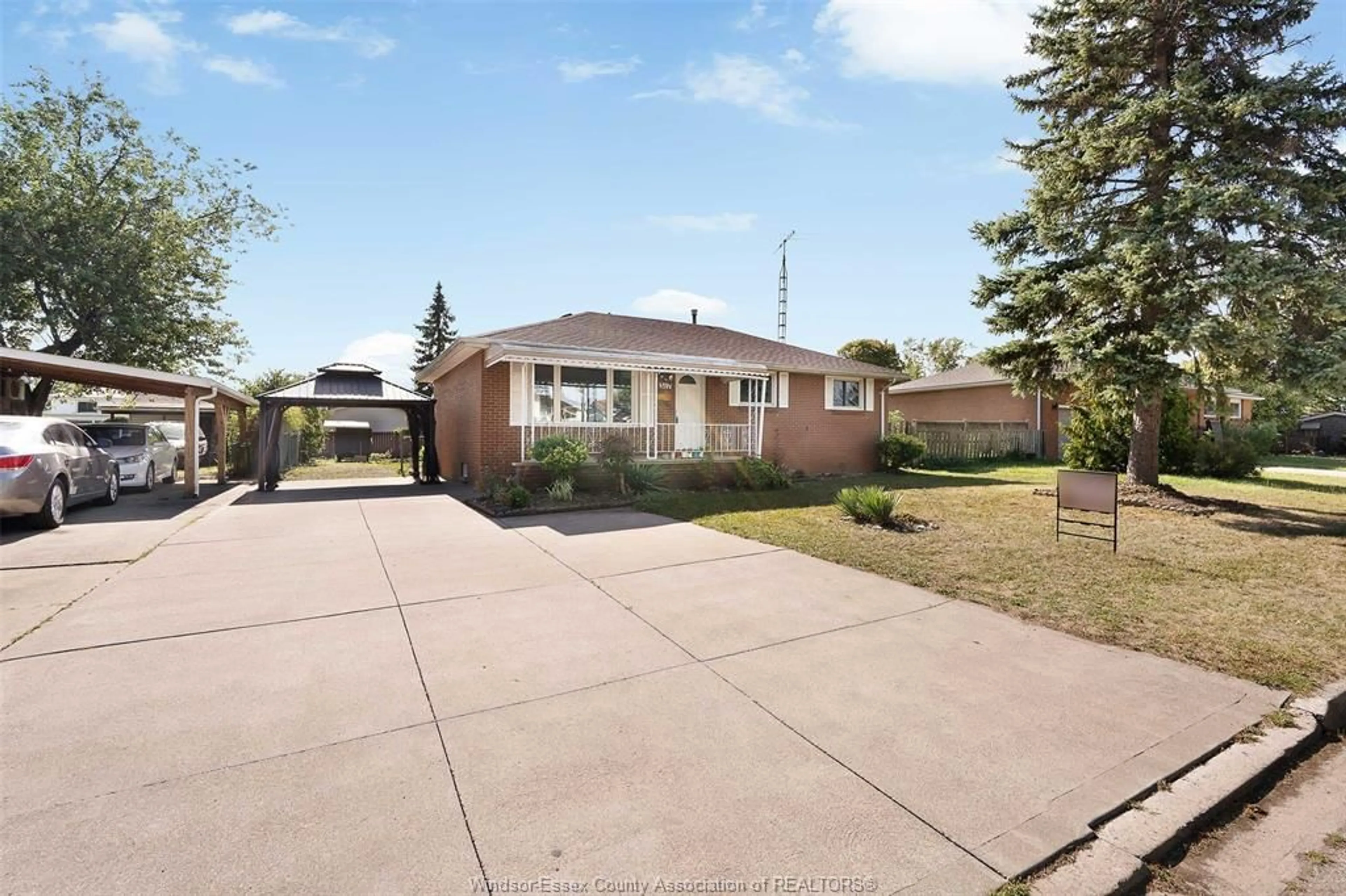 Unknown for 3117 AUSTEN Dr, Windsor Ontario N8T 1Z6