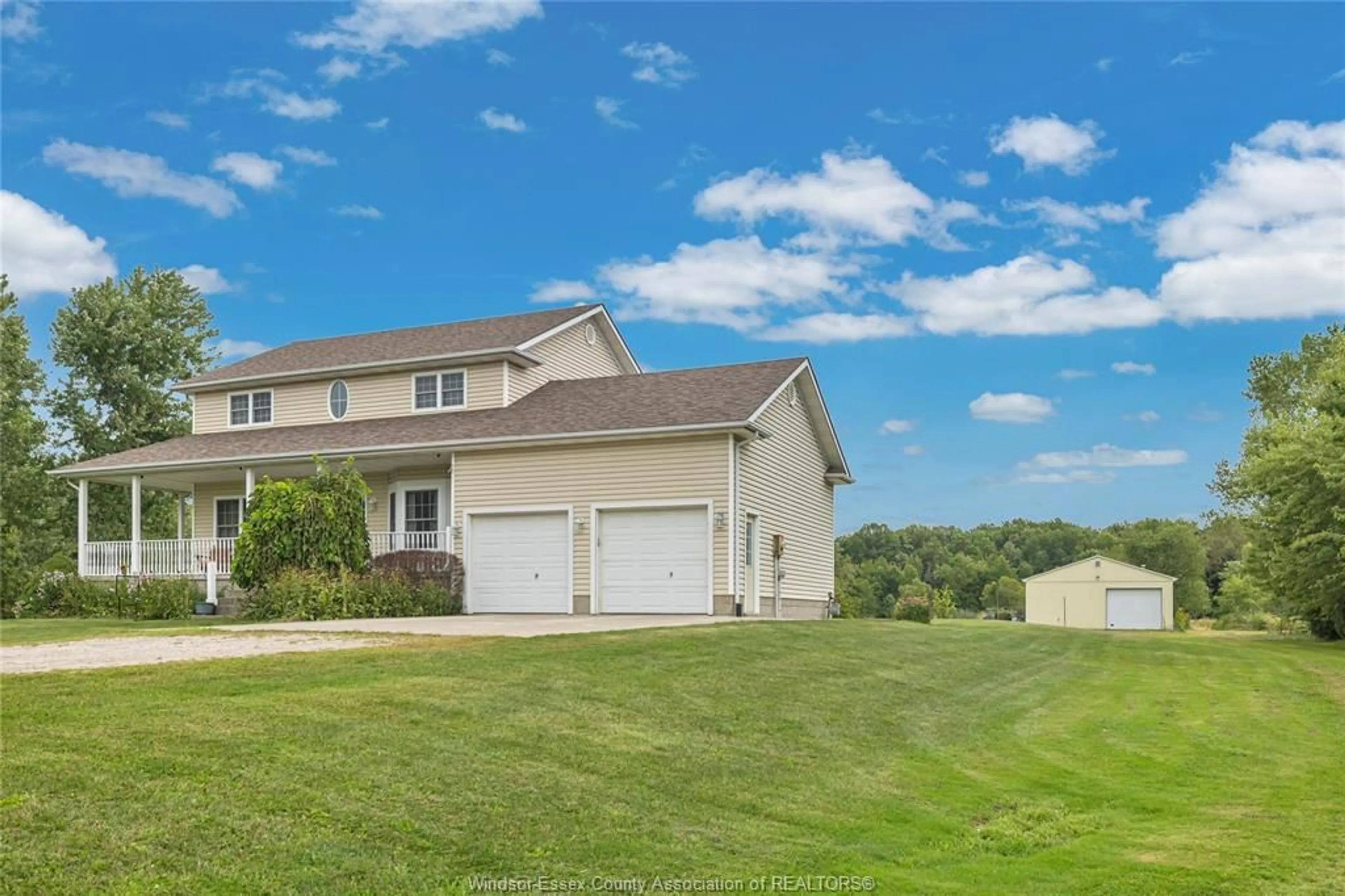 A pic from outside/outdoor area/front of a property/back of a property/a pic from drone, water/lake/river/ocean view for 7057 GIARDINI, Essex Ontario N0R 1B0