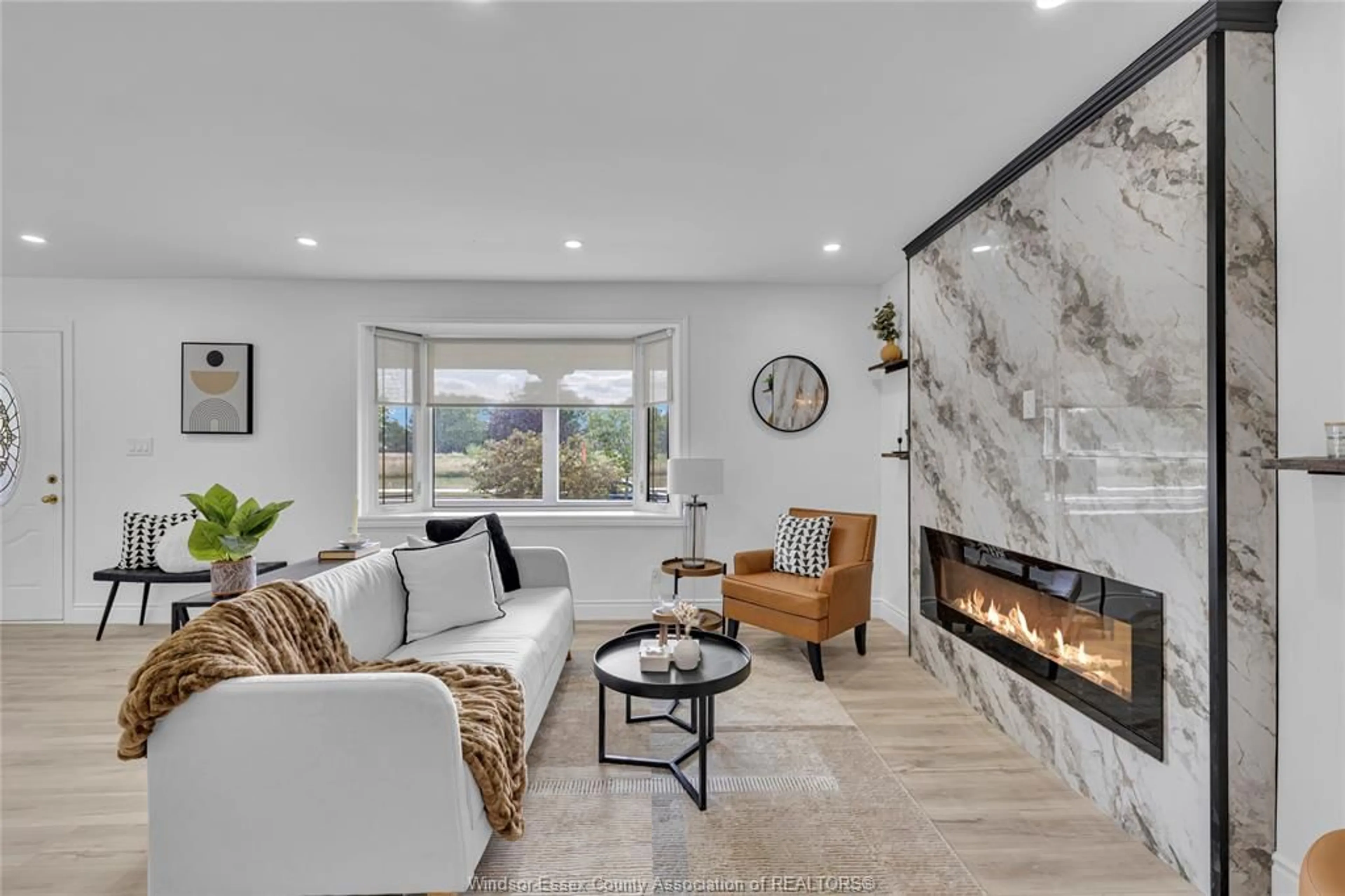 Living room with furniture, ceramic/tile floor for 3090 CONSERVATION, Windsor Ontario N8W 5B2