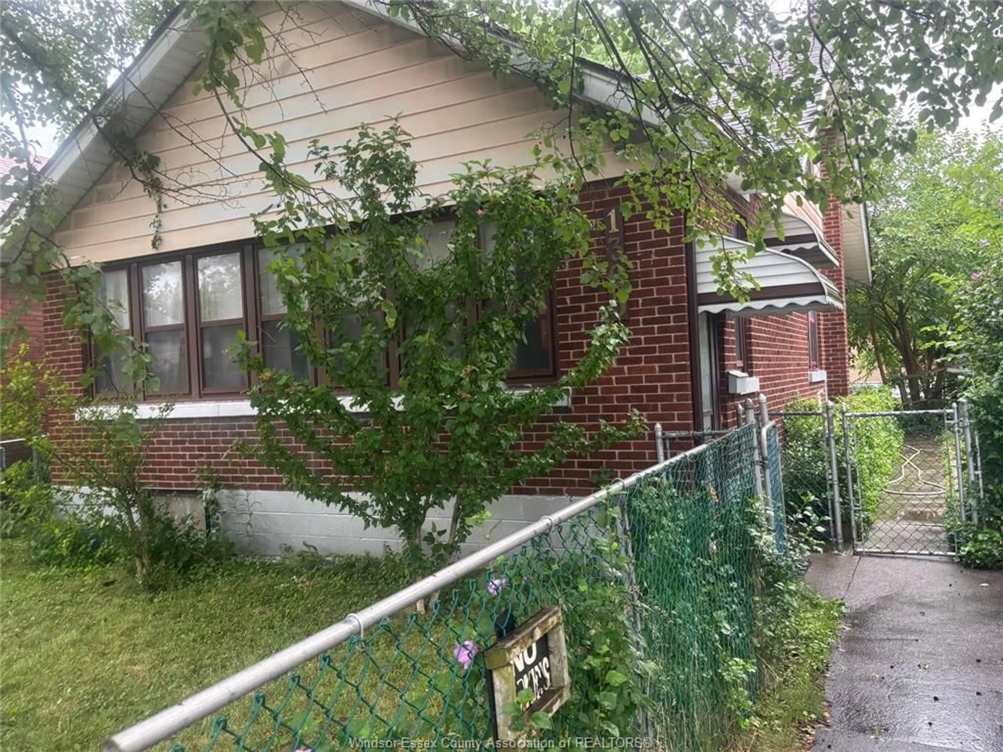 Home with brick exterior material, street for 1305 GOYEAU St, Windsor Ontario N8X 3K9