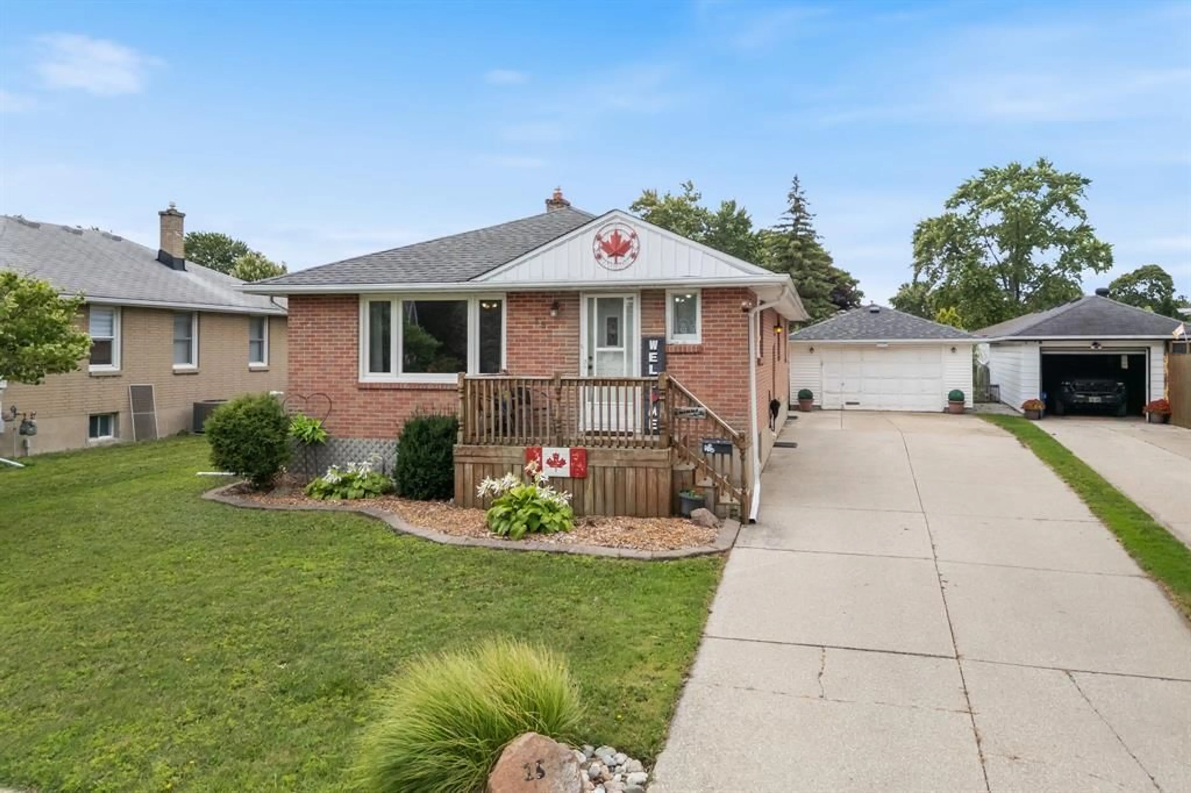 Home with brick exterior material, street for 15 Lisgar St, Sarnia Ontario N7S 1M2