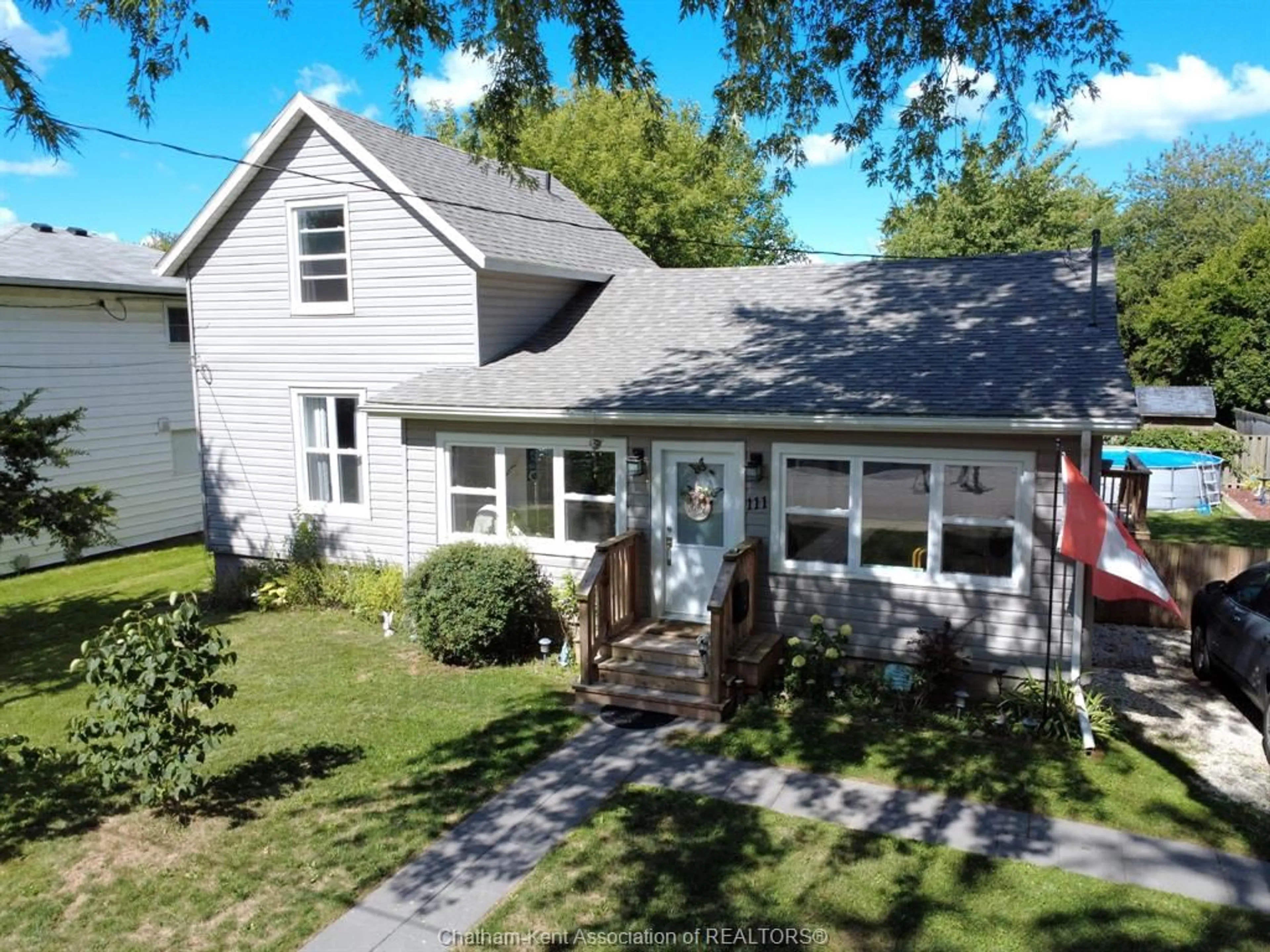 A pic from outside/outdoor area/front of a property/back of a property/a pic from drone, street for 111 Church St, Blenheim Ontario N0P 1A0